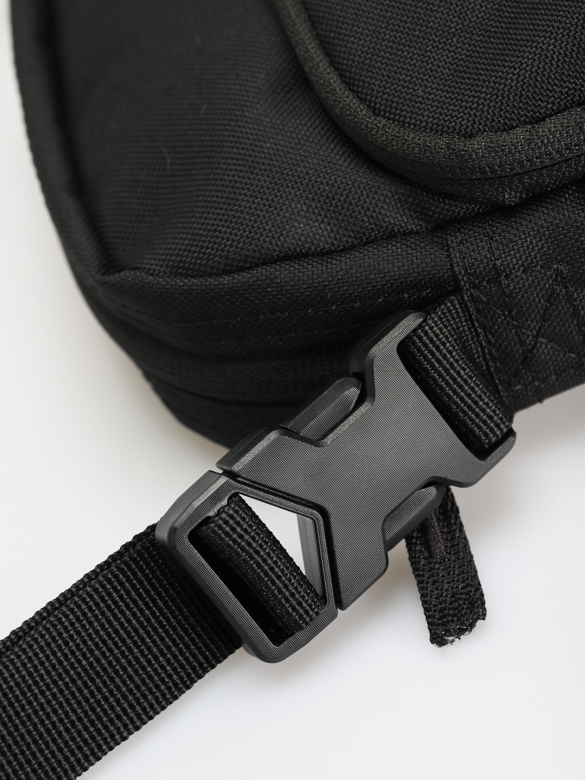 Torba Nike SB Heritage Crossbody (black/black/white)