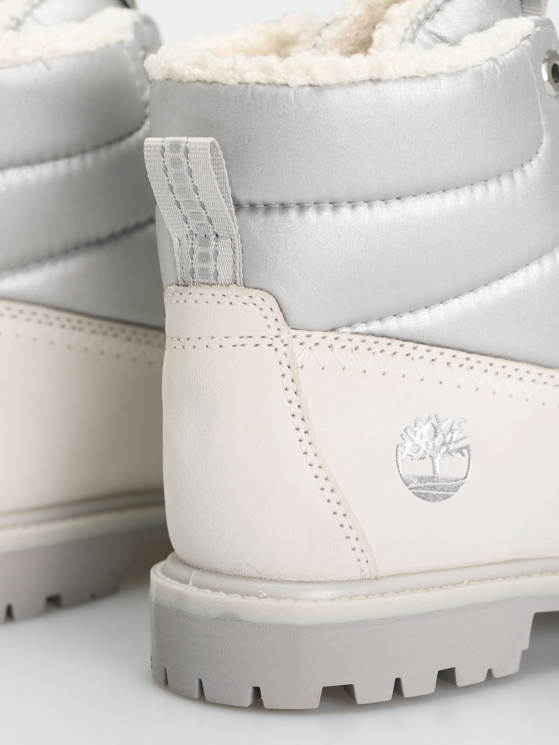 Buty Timberland 6 Prem Puffer Bt Wp Wmn (white nubuck/silver)