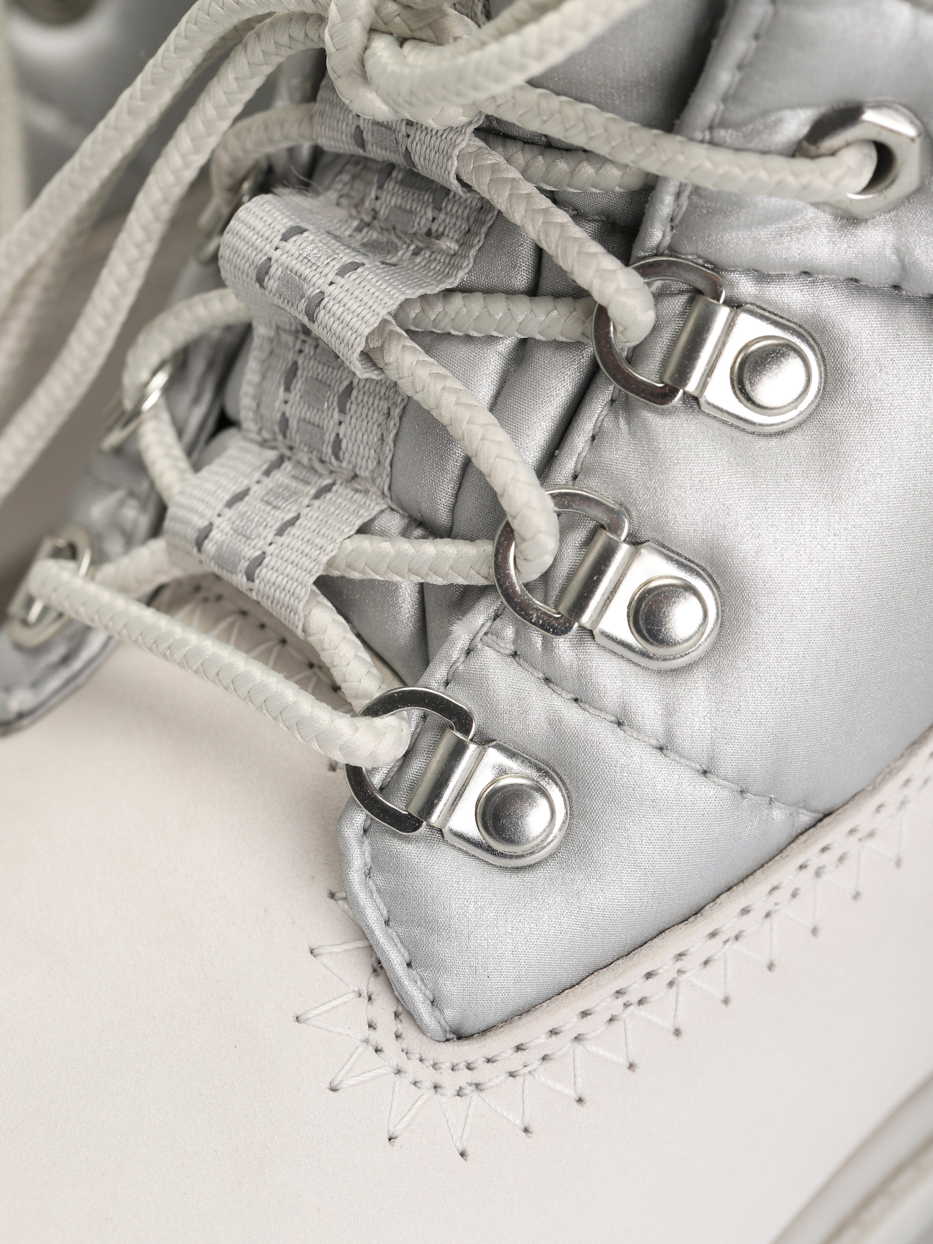 Buty Timberland 6 Prem Puffer Bt Wp Wmn (white nubuck/silver)