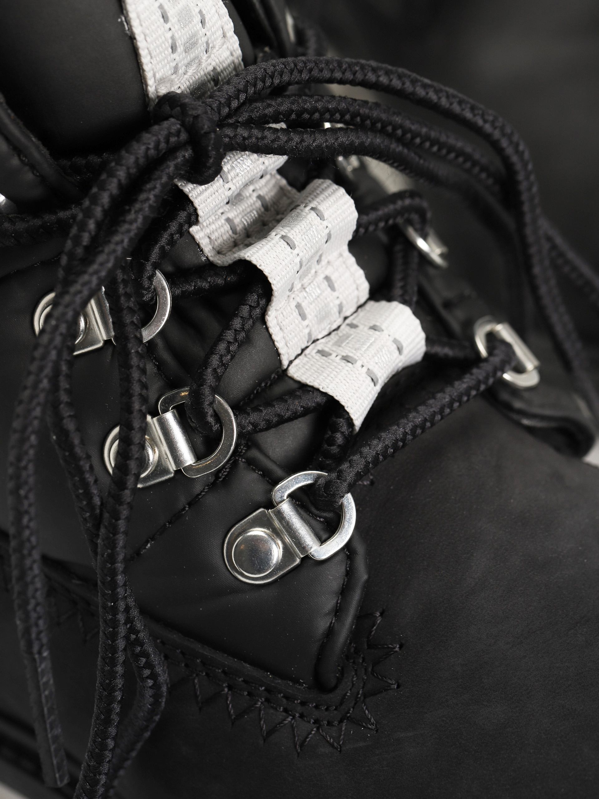Buty Timberland 6 Prem Puffer Bt Wp Wmn (black nubuck/silver)