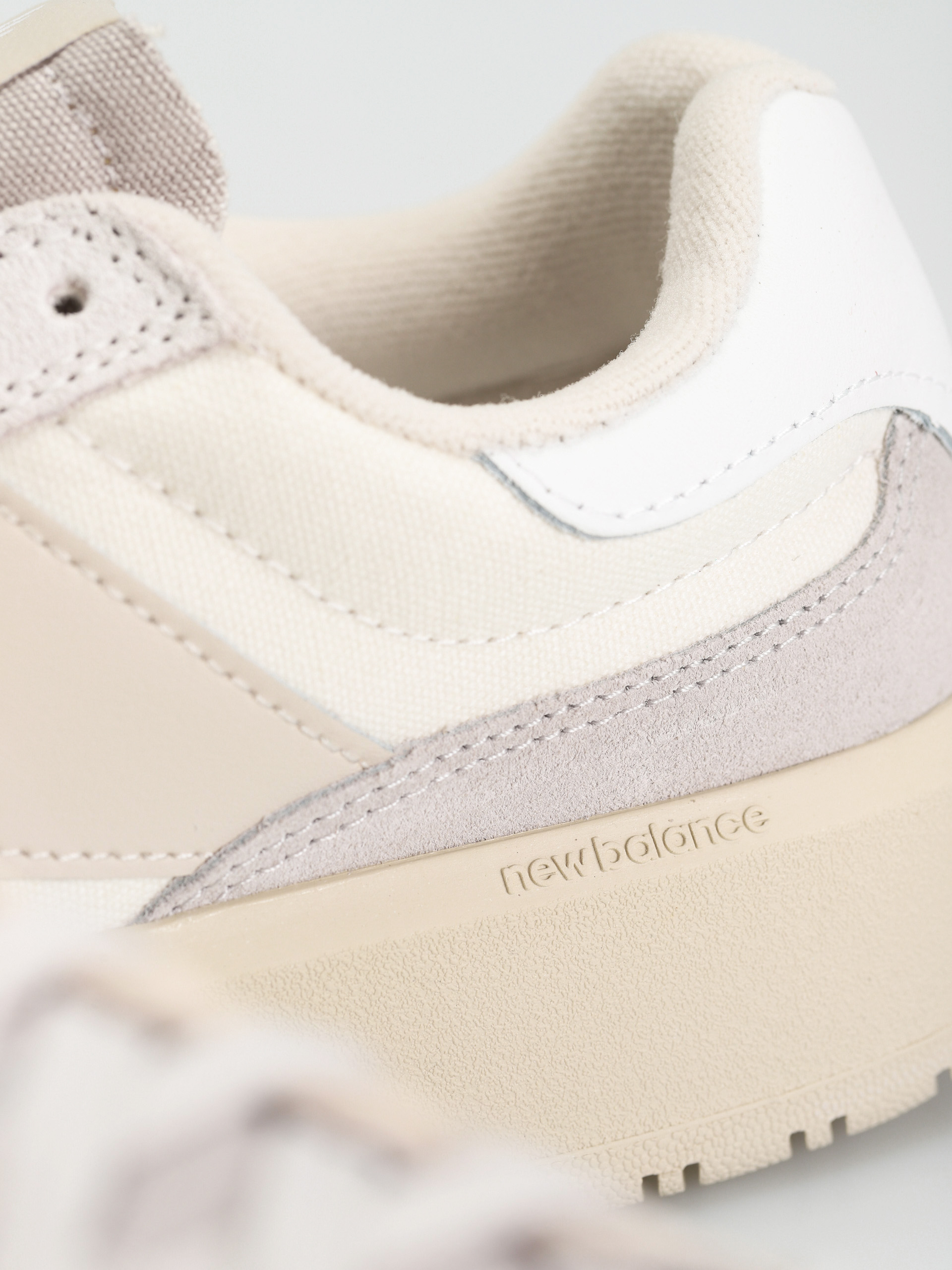 Buty New Balance CT302 (rain cloud)