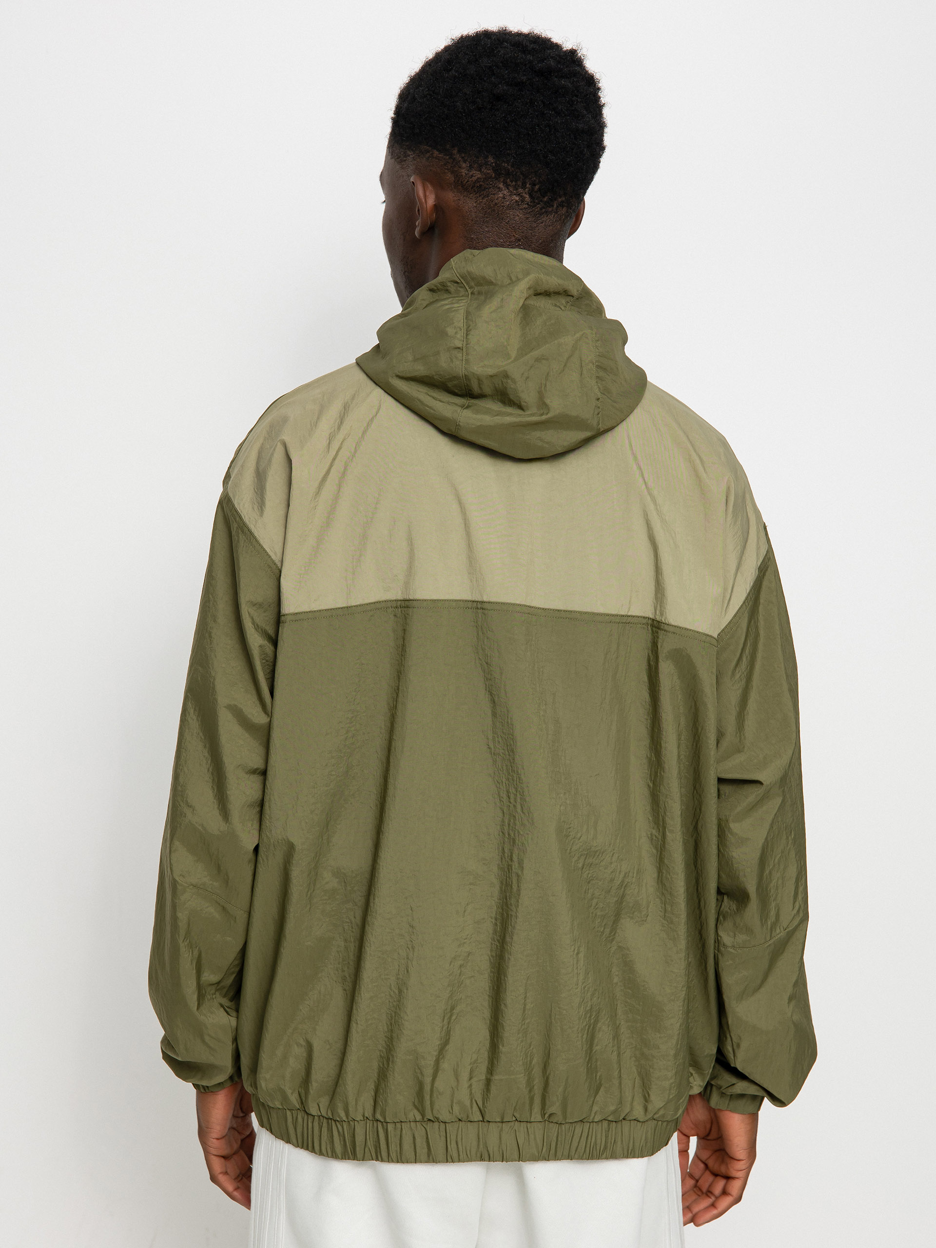 Kurtka adidas Anorak Wndbrkr (focoli/orbgrn/orbgrn)