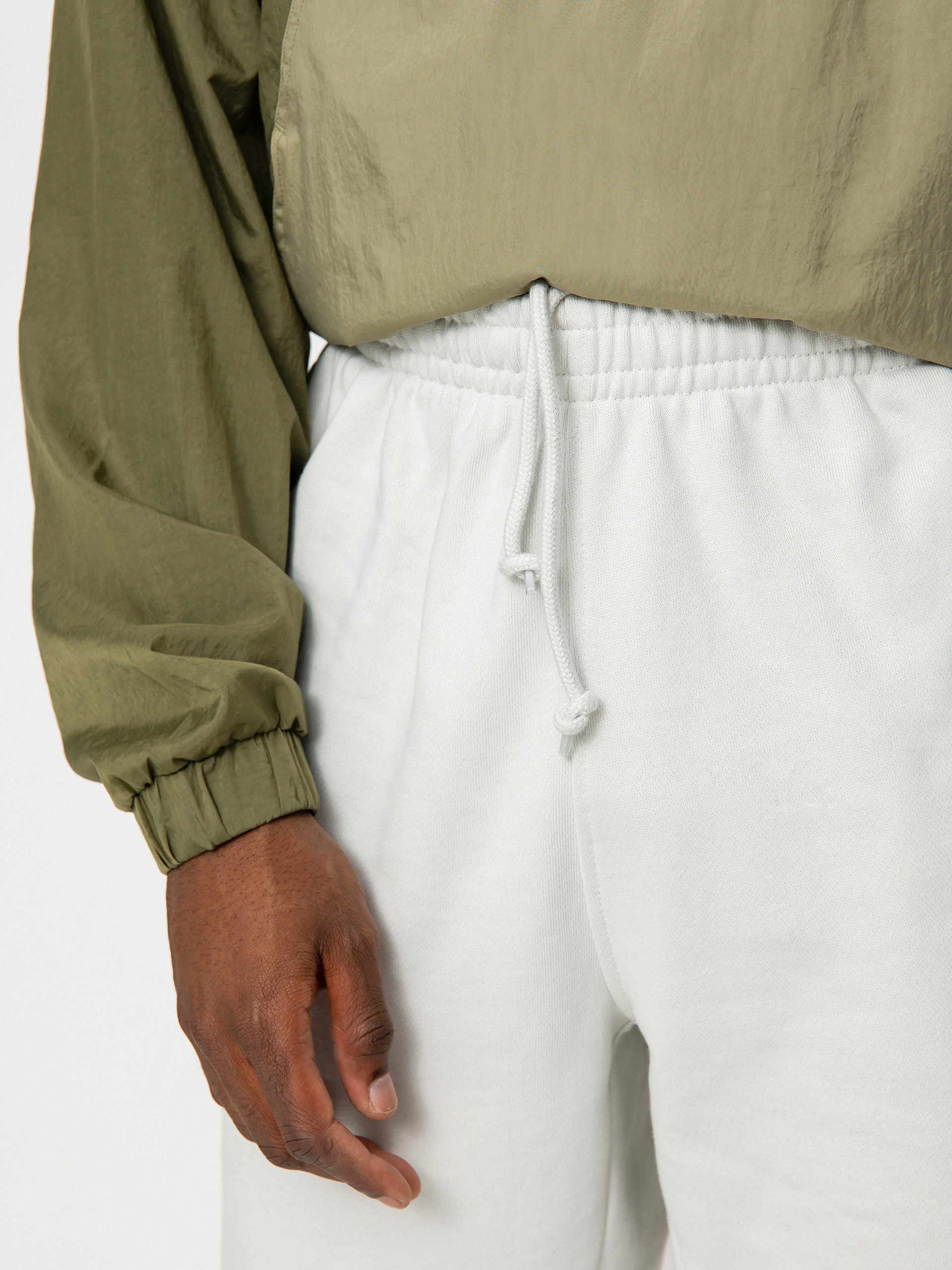 Spodnie adidas Originals Ess Logo (orbgry)