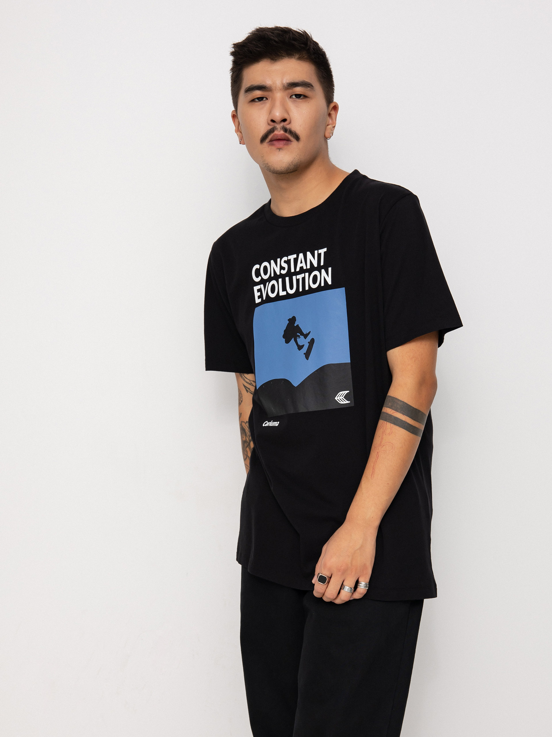T-shirt Cariuma Constant Evolution (black)