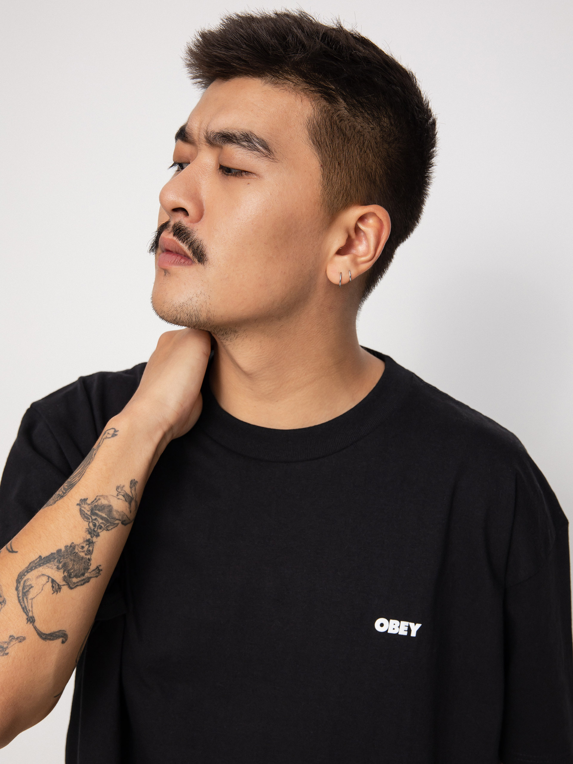 T-shirt OBEY Opposition And Resistance (black)