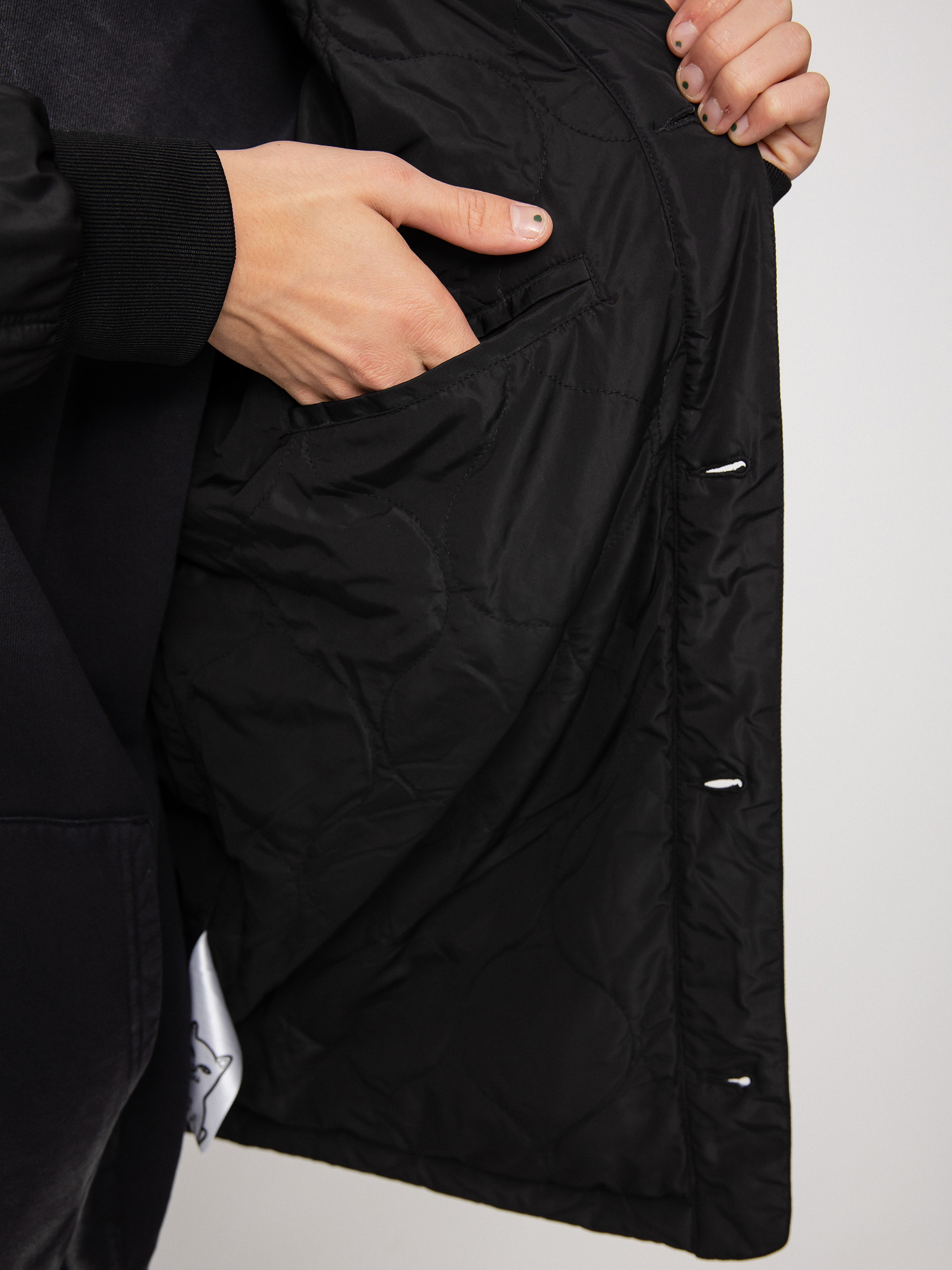 Kurtka RipNDip Mystic Jerm Quilted Bomber (black)