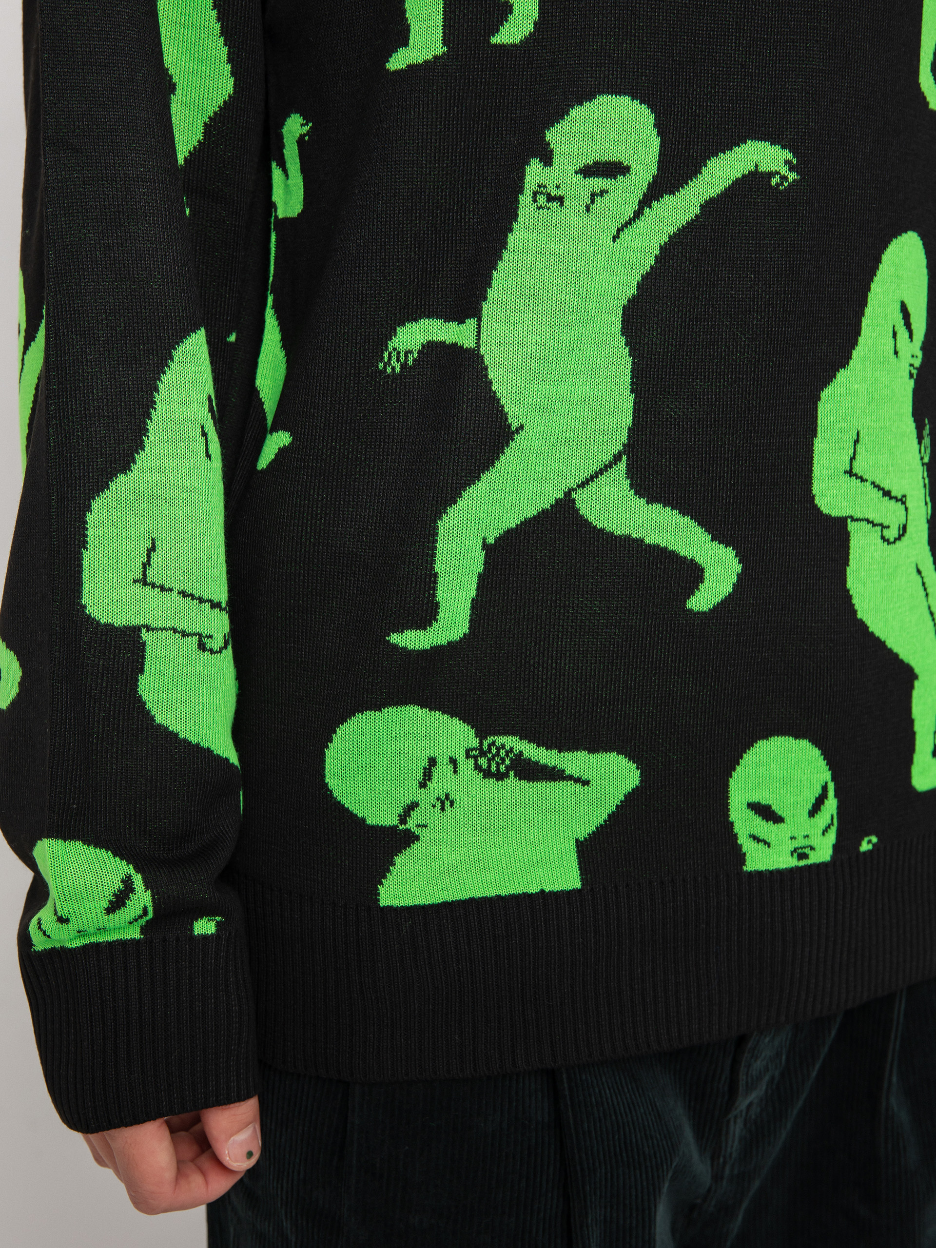 Sweter RipNDip Alien Dance Party (black)