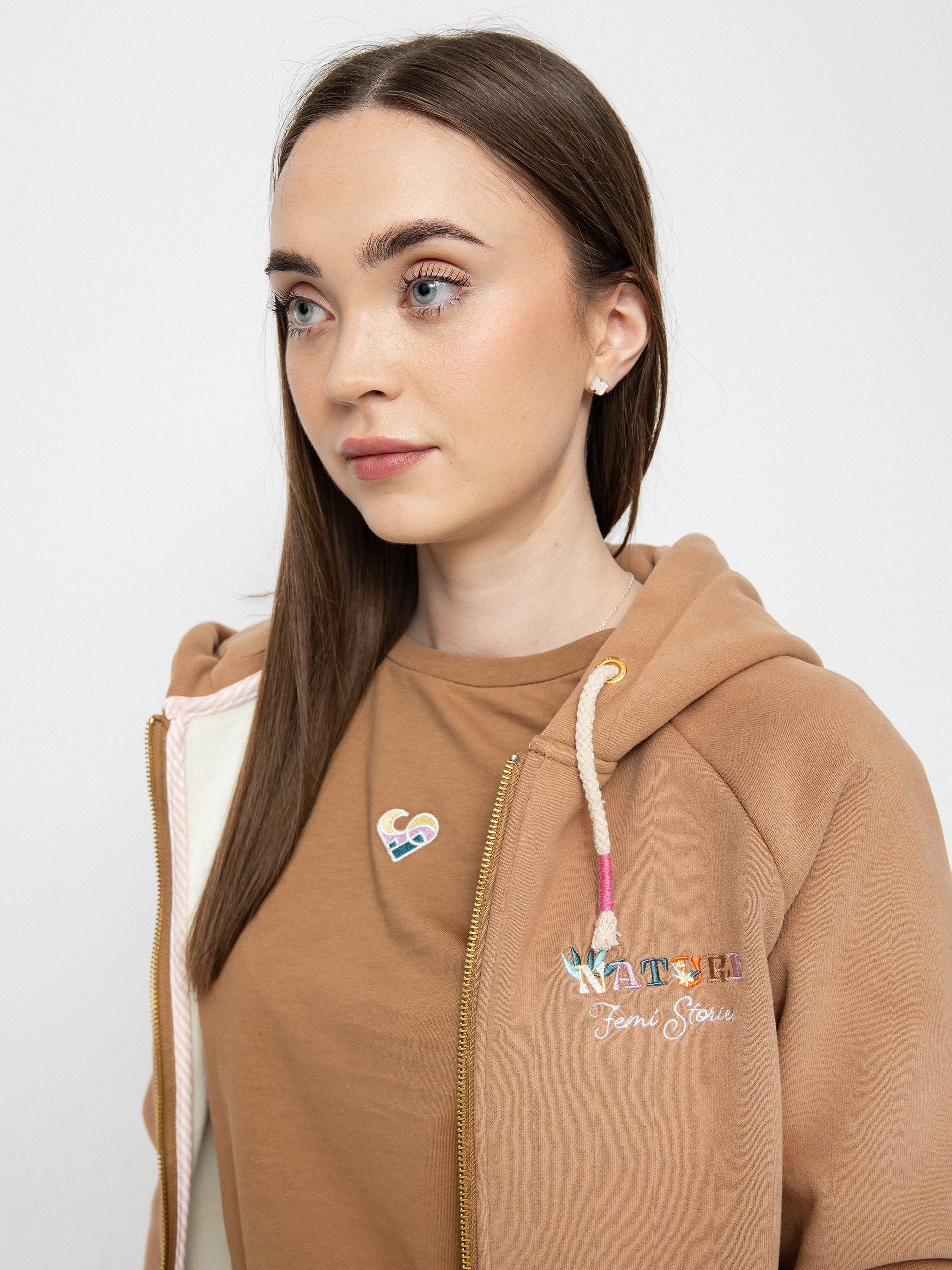 Bluza z kapturem Femi Stories Naria ZHD Wmn (cml)