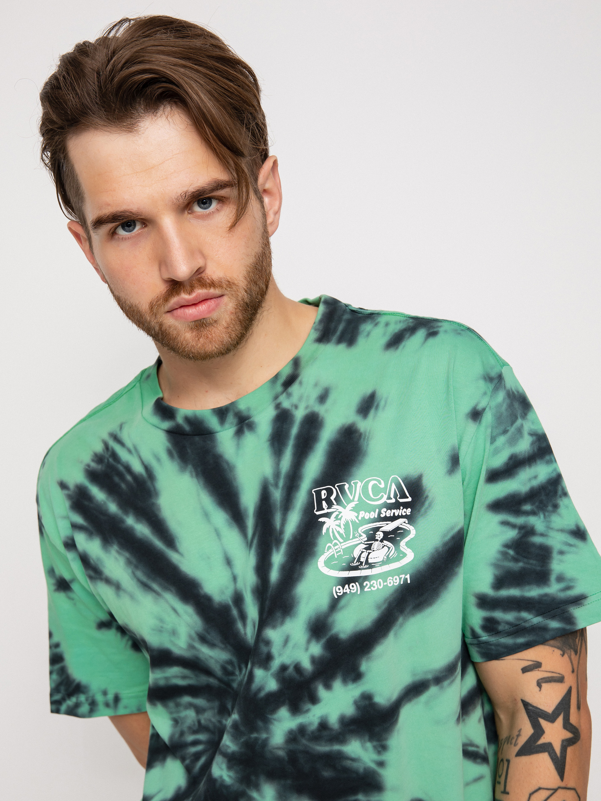 T-shirt RVCA Pool Service (blk grn tie&dye)