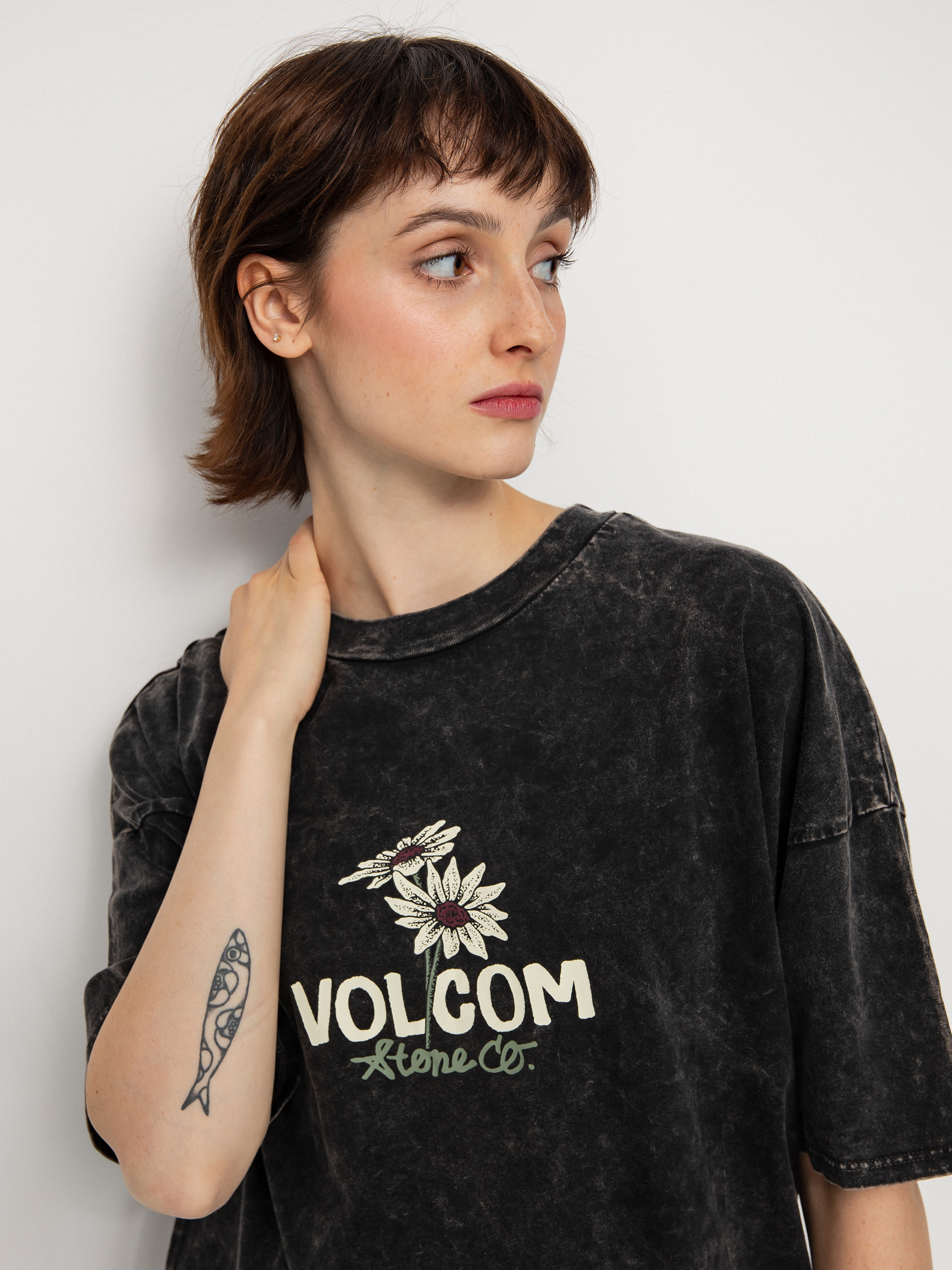 T-shirt Volcom Voltrip Wmn (black)