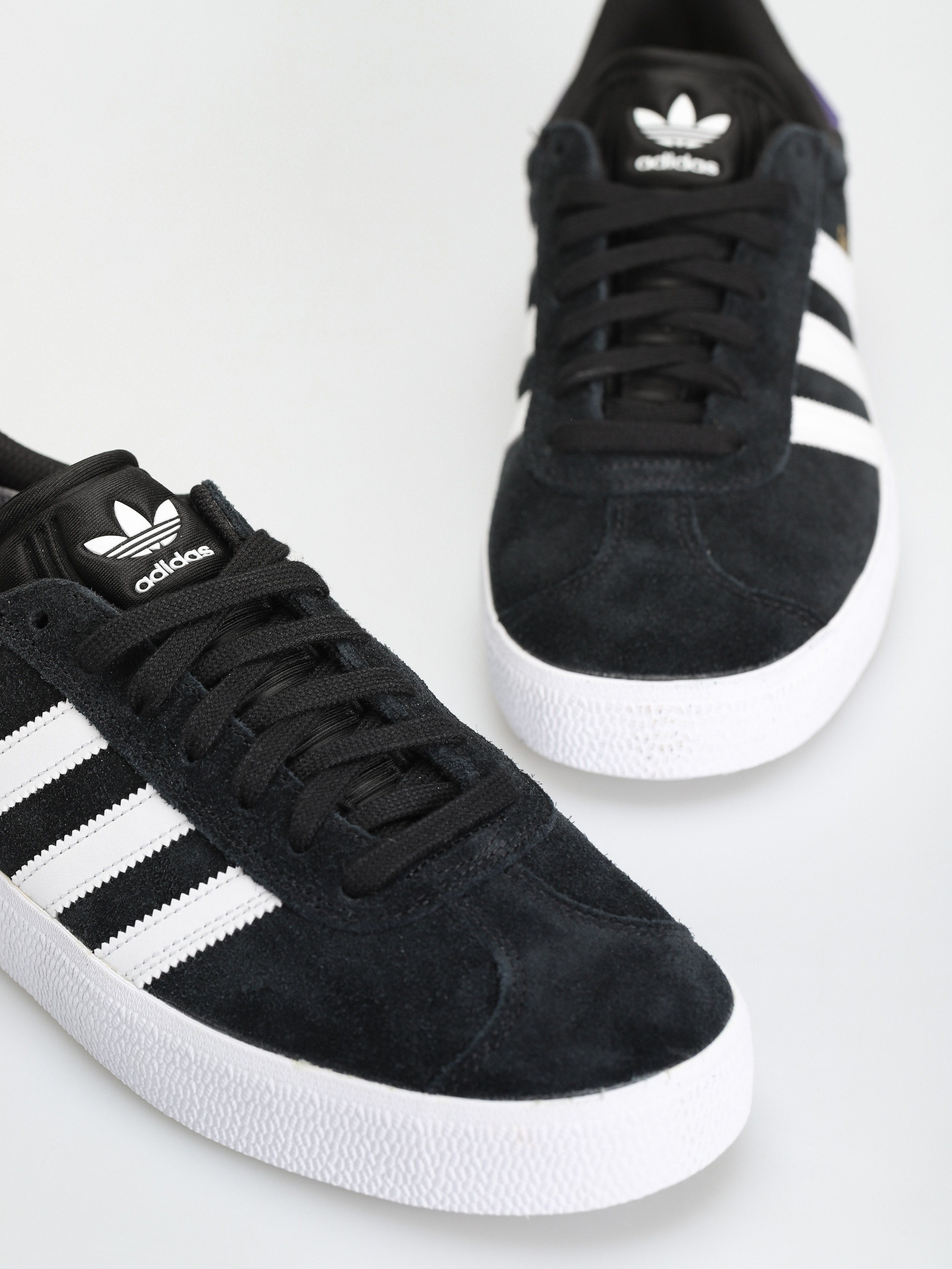Buty adidas Gazelle ADV (cblack/ftwwht/cblack)