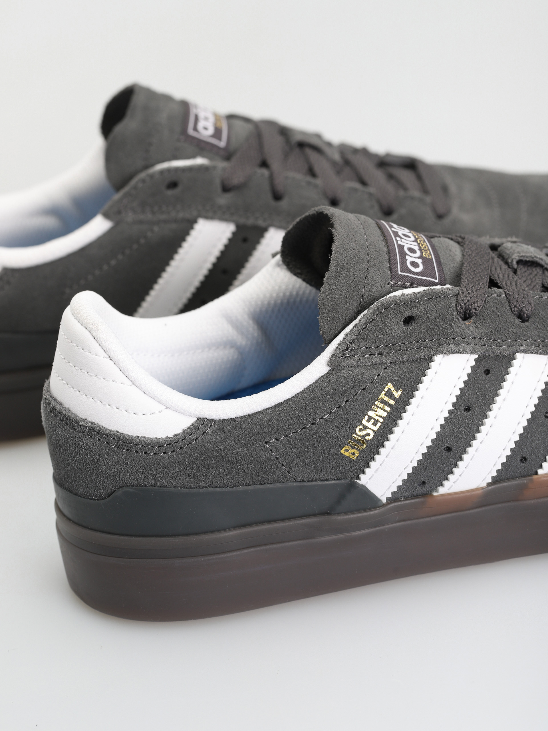 Buty adidas Busenitz Vulc II (gresix/ftwwht/blubir)