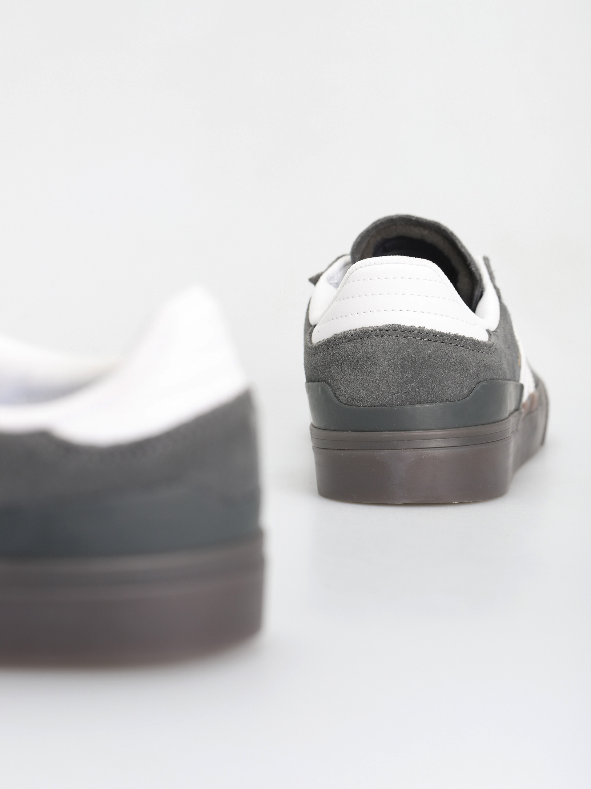 Buty adidas Busenitz Vulc II (gresix/ftwwht/blubir)