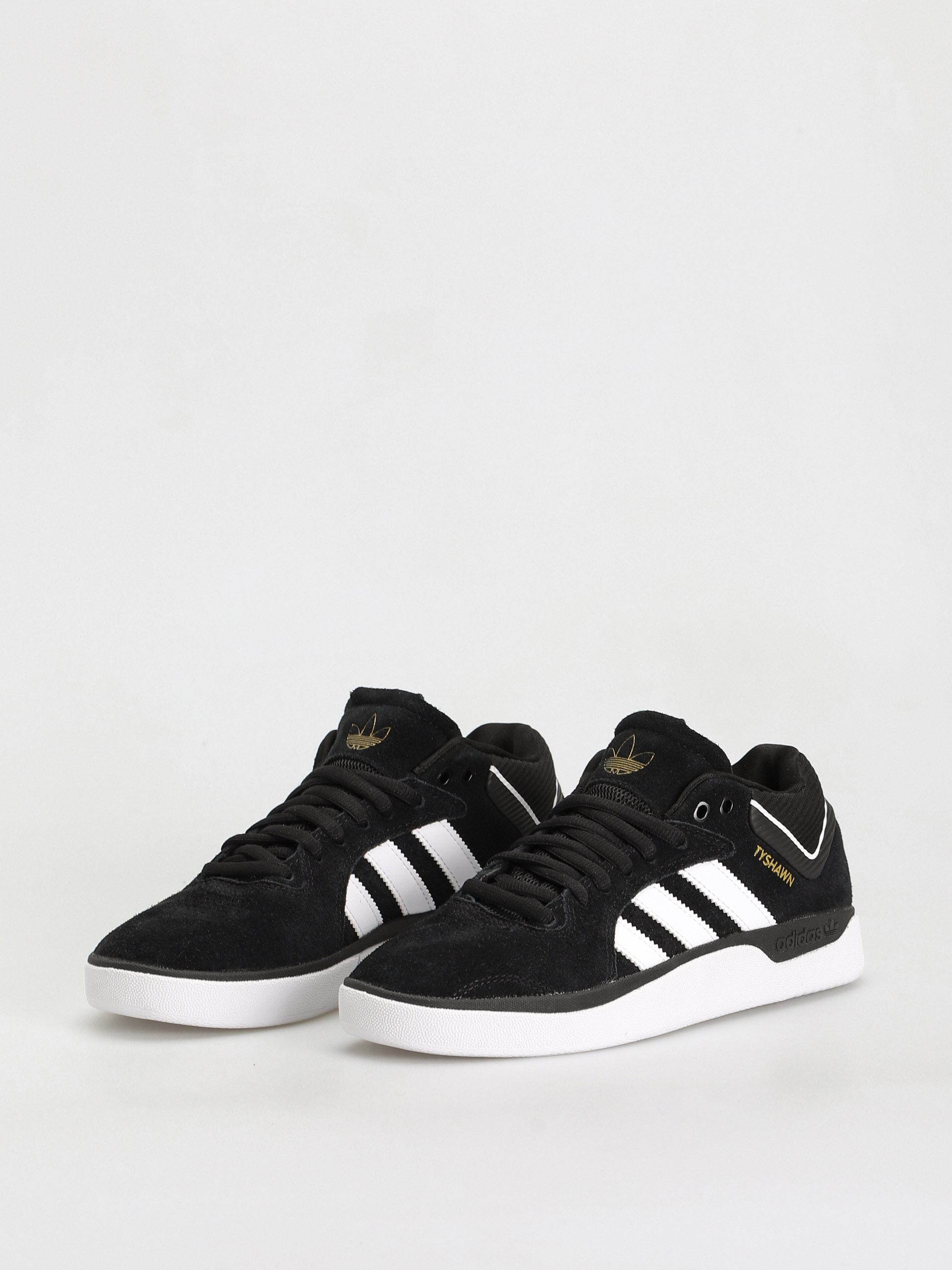 Buty adidas Tyshawn (cblack/ftwwht/cblack)