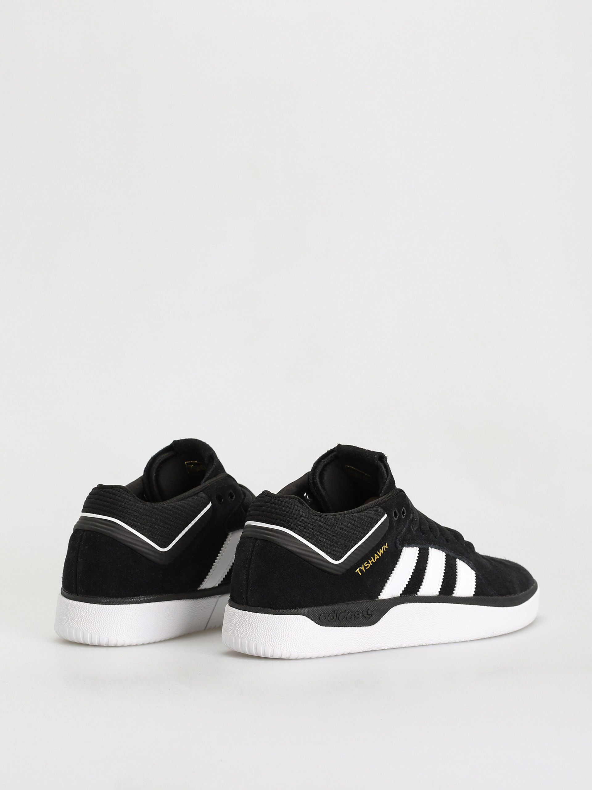 Buty adidas Tyshawn (cblack/ftwwht/cblack)