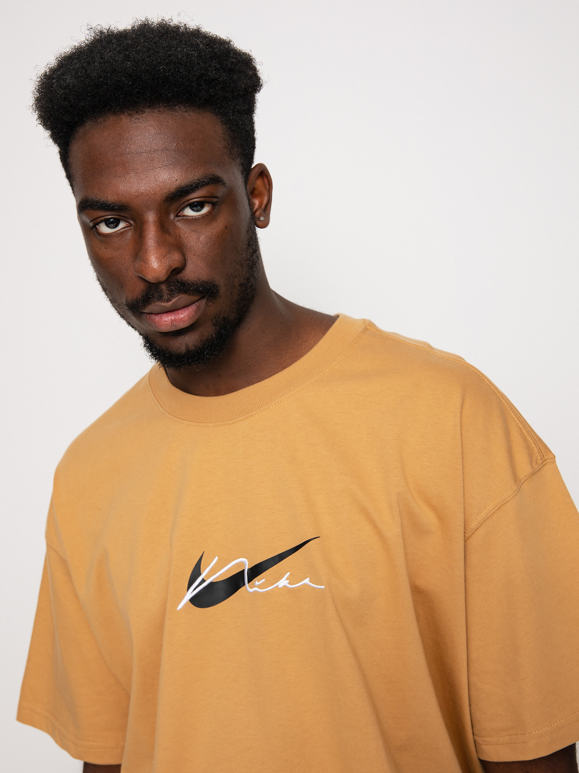 T-shirt Nike SB Scribe (elemental gold)