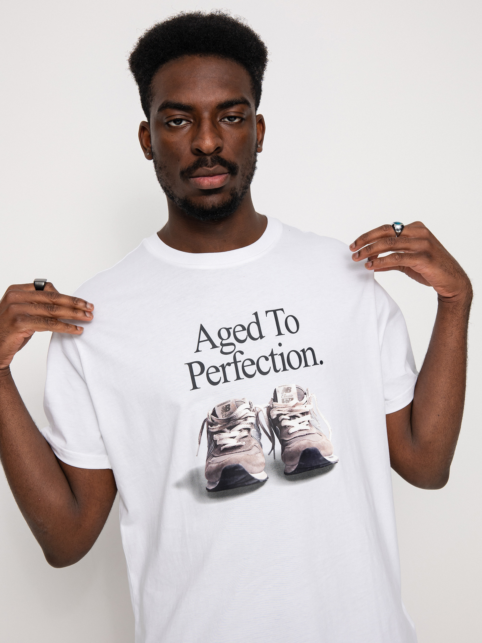 T-shirt New Balance Athletics Legacies Perfection (white)