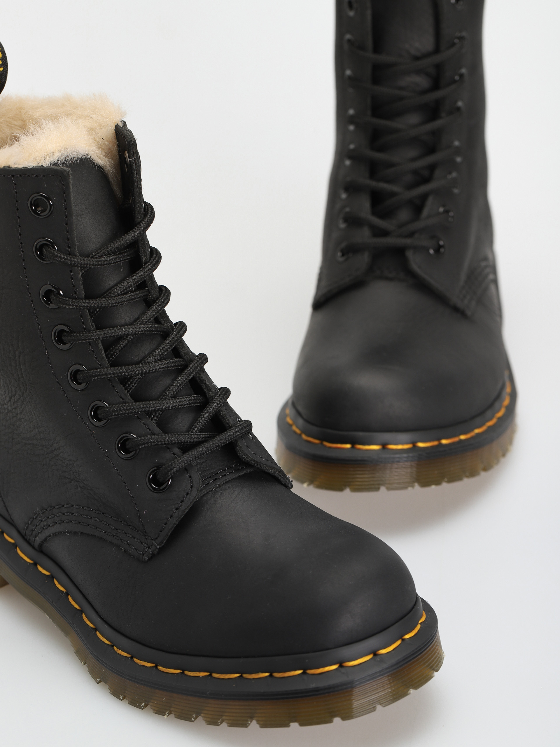 Buty Dr. Martens 1460 Serena Wmn (black wyoming)
