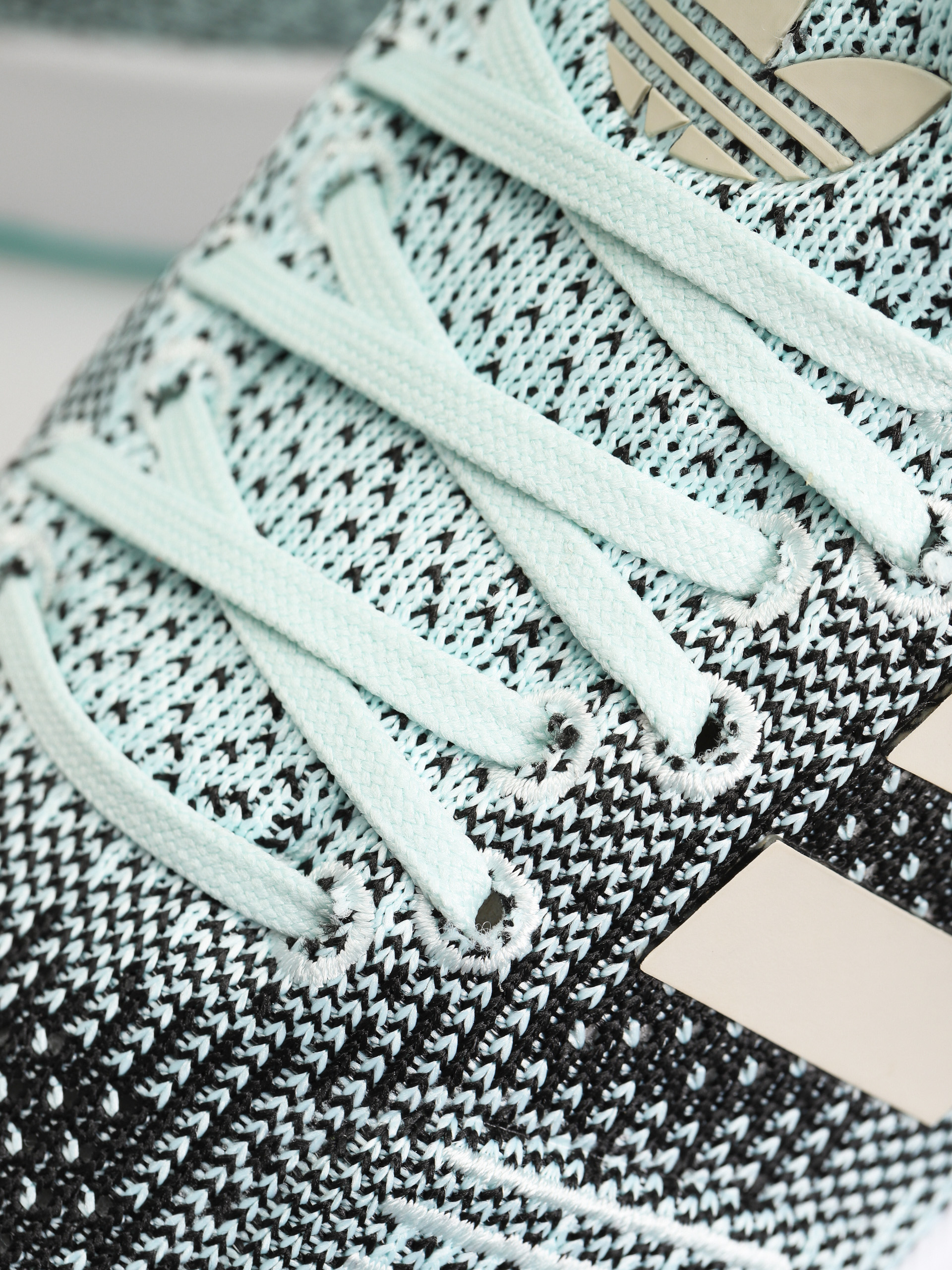 Buty adidas Originals Swift Run 22 W Wmn (halmin/alumin/minrus)