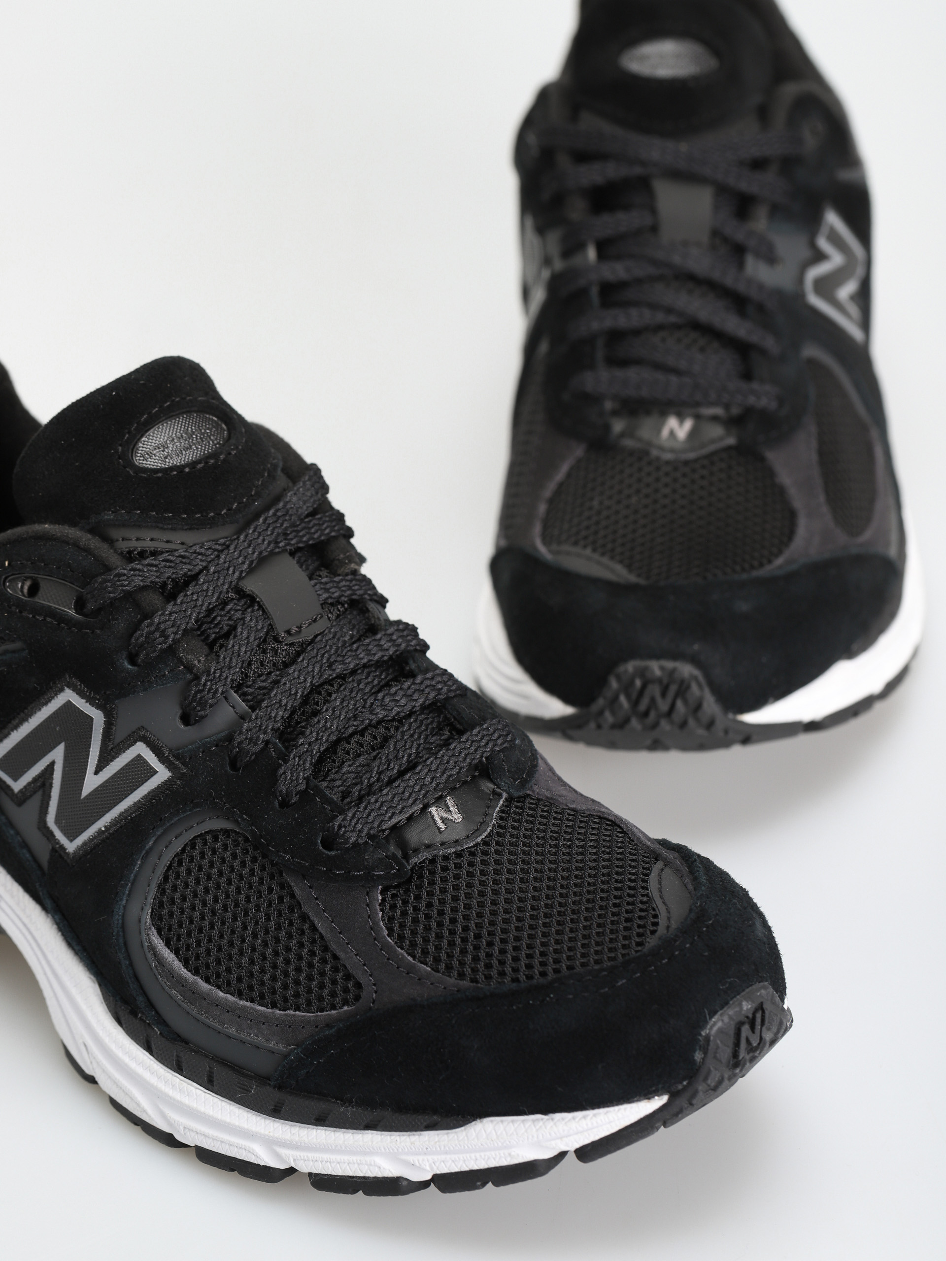 Buty New Balance 2002 (black)