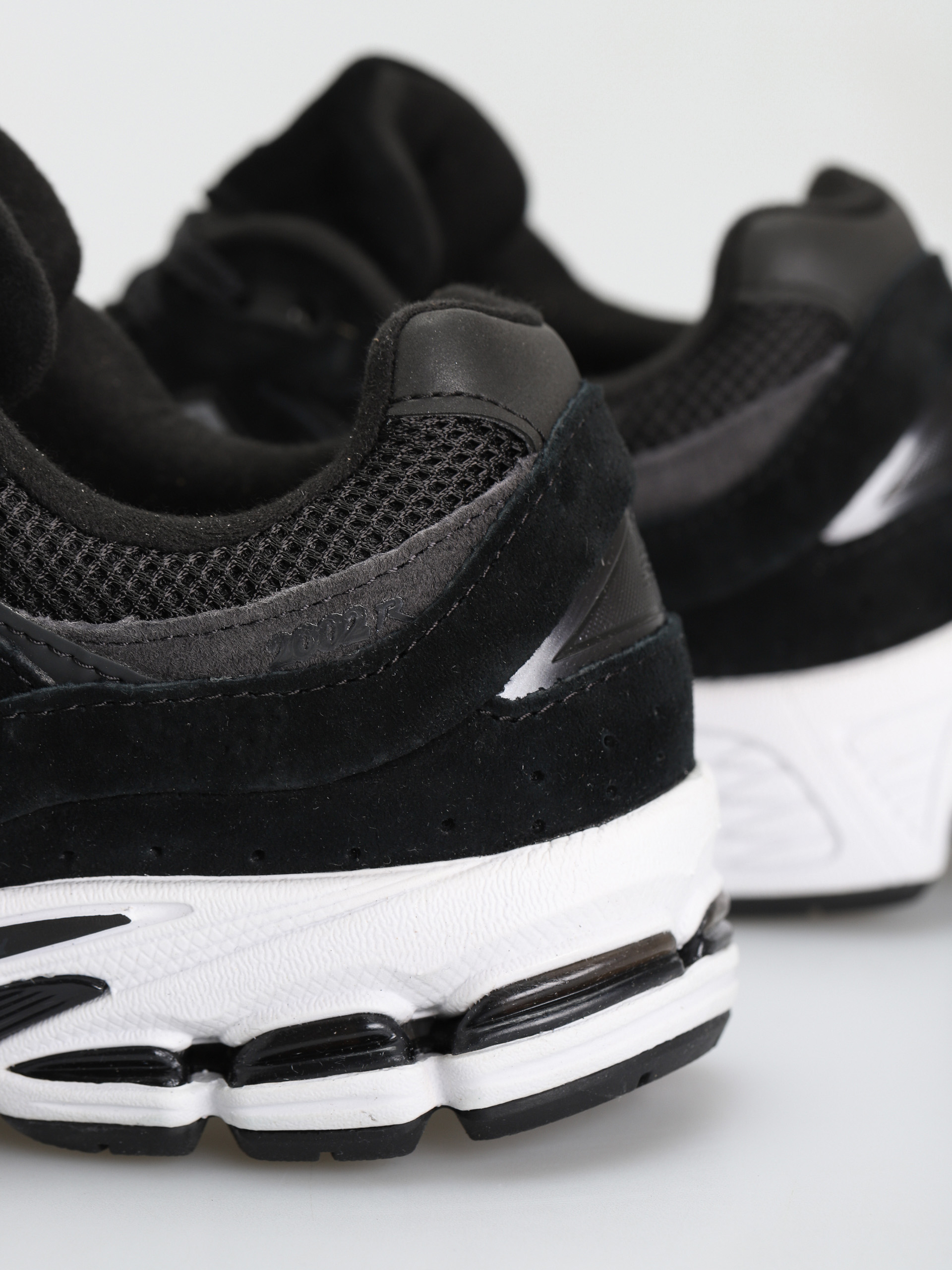 Buty New Balance 2002 (black)