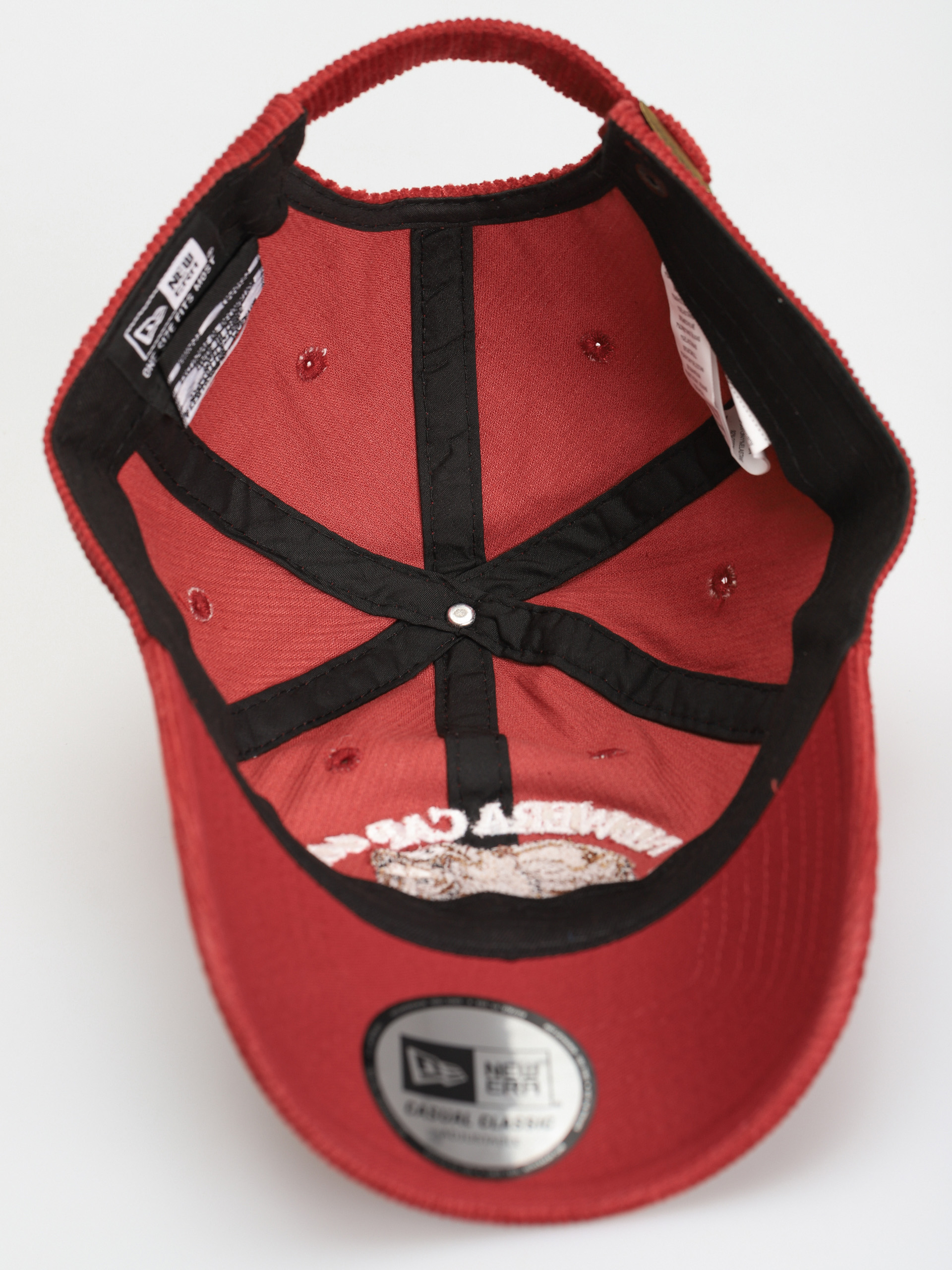 Czapka z daszkiem New Era Wildlife 9Twenty (red)