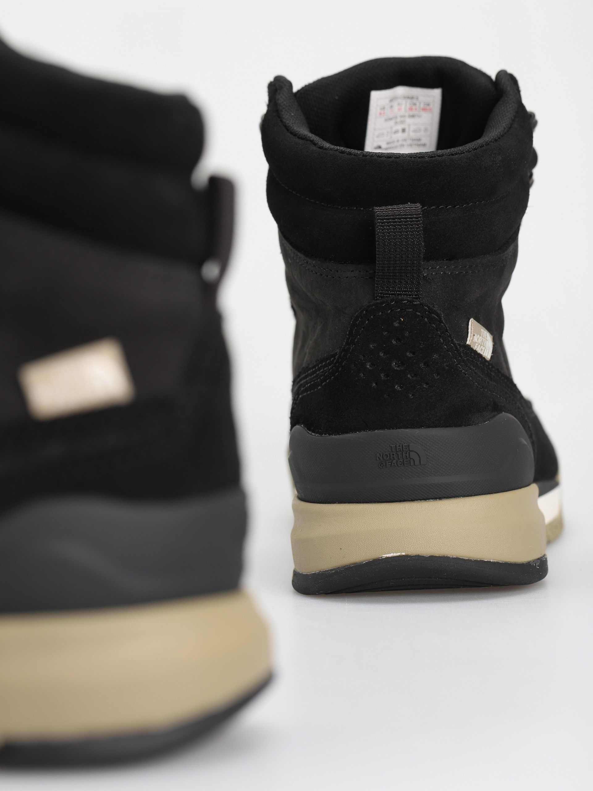 Buty The North Face Back To Berkeley III Textile Wp (tnf black/flax)