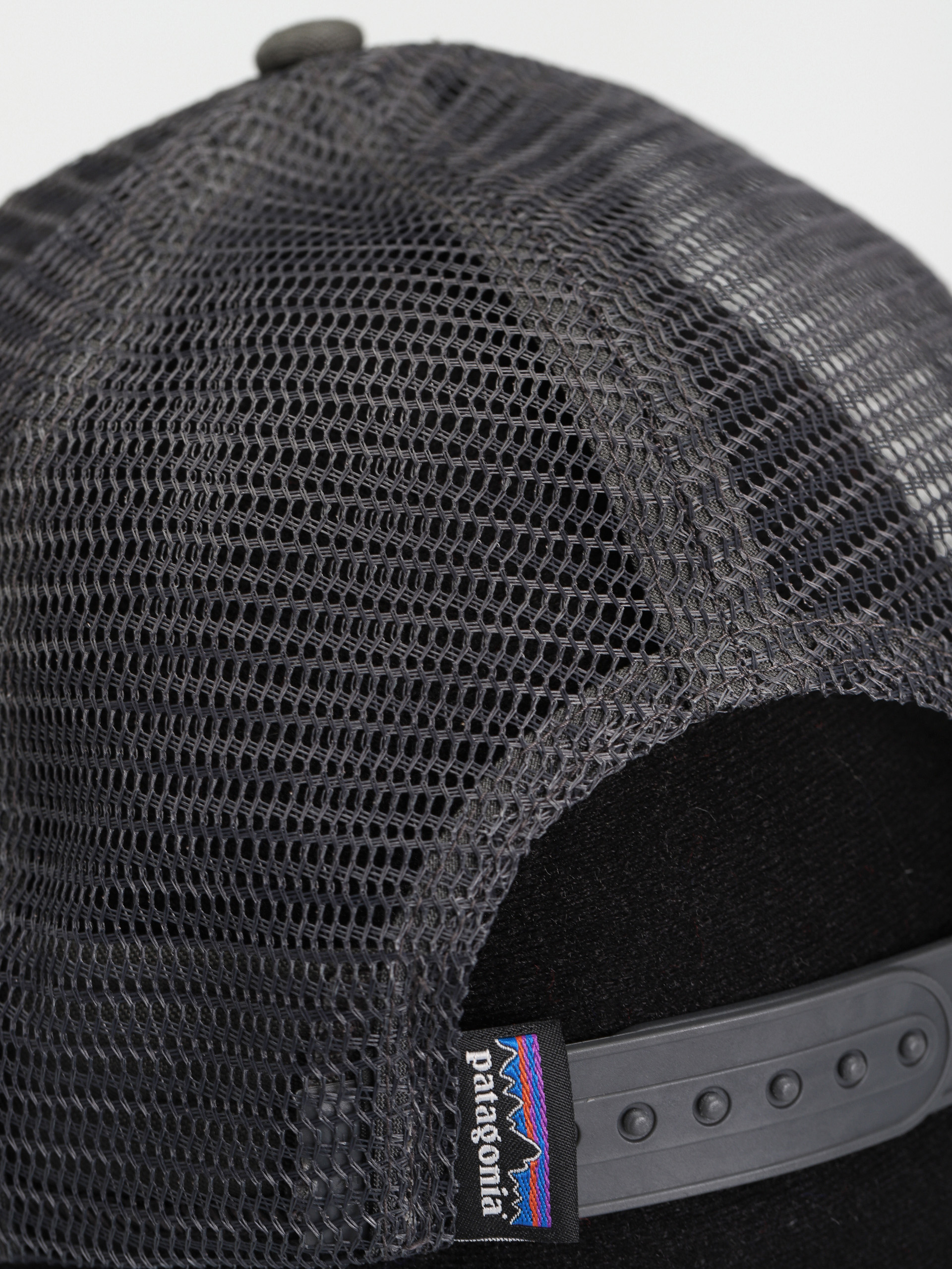 Czapka z daszkiem Patagonia P 6 Logo LoPro Trucker (forge grey)