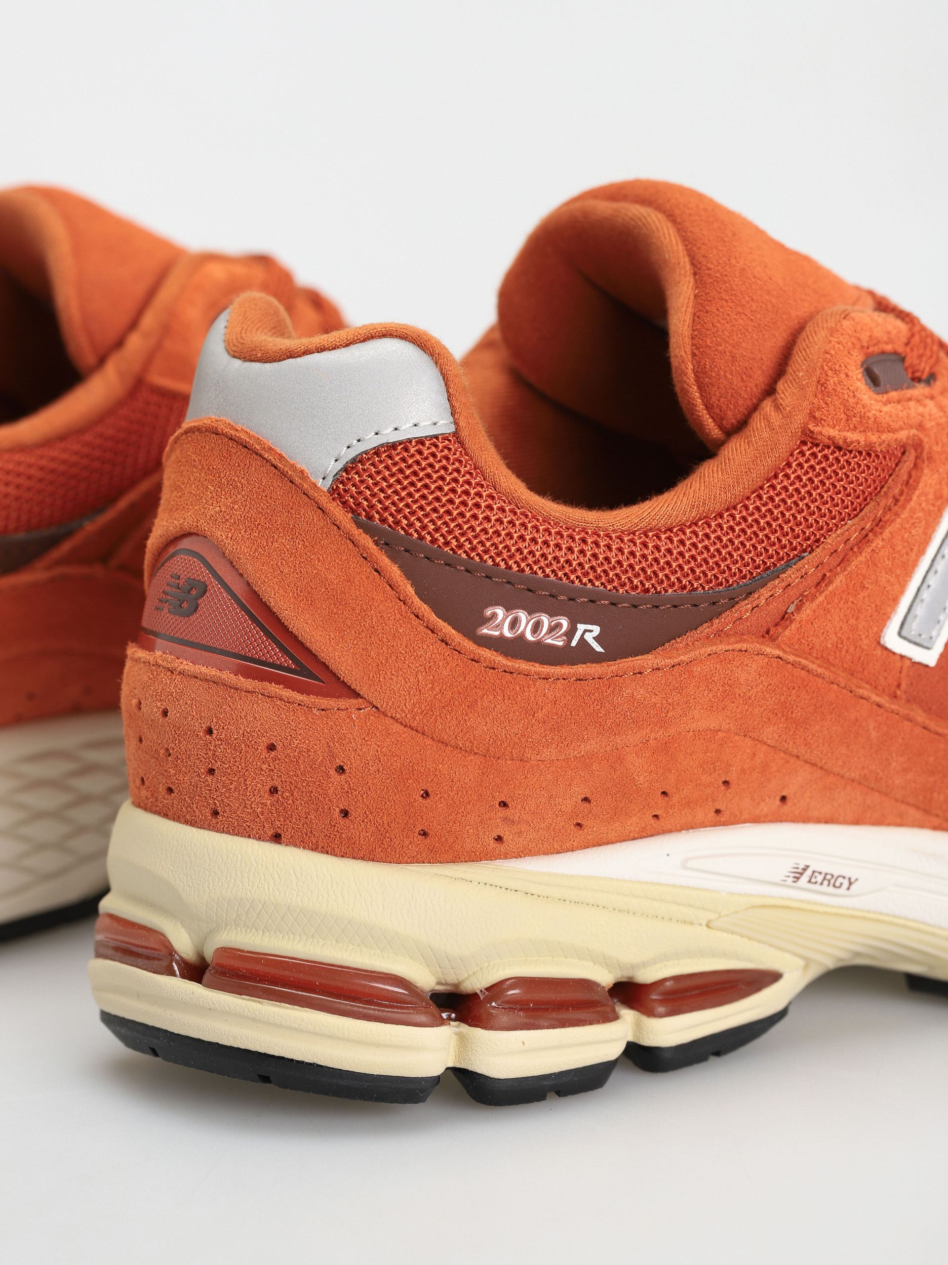 Buty New Balance 2002 (brown)