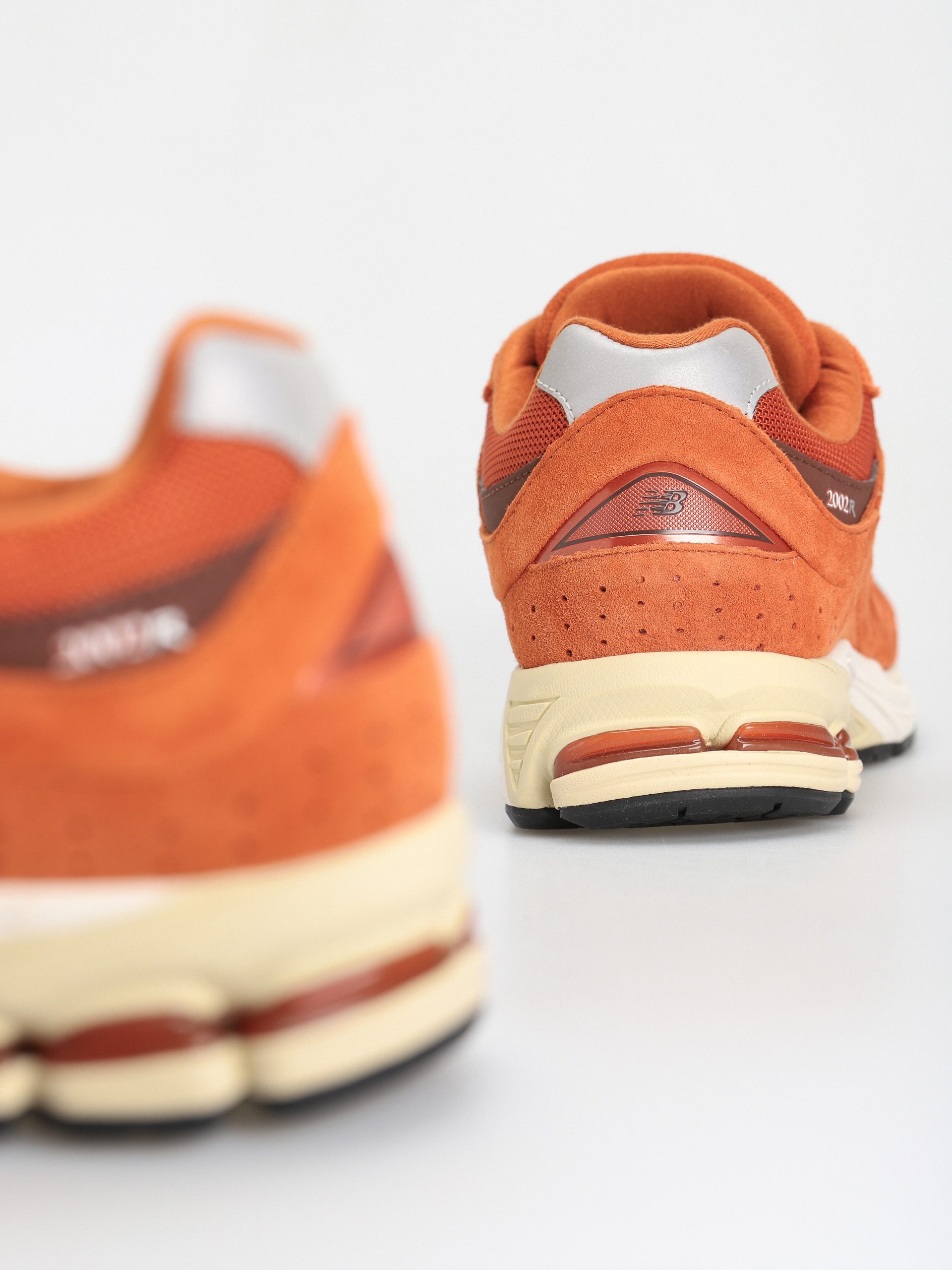Buty New Balance 2002 (brown)