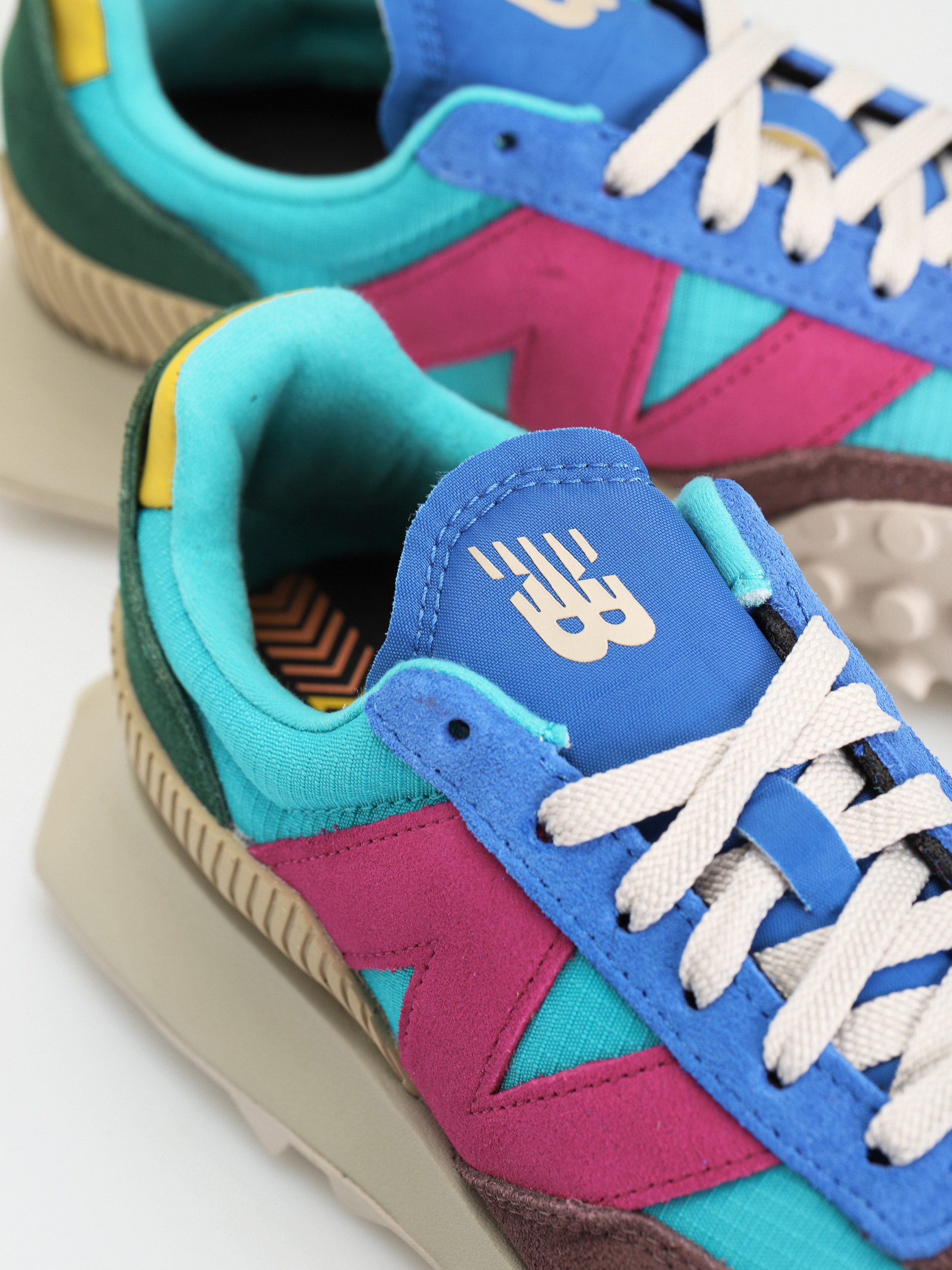 Buty New Balance XC-72 (electric teal)