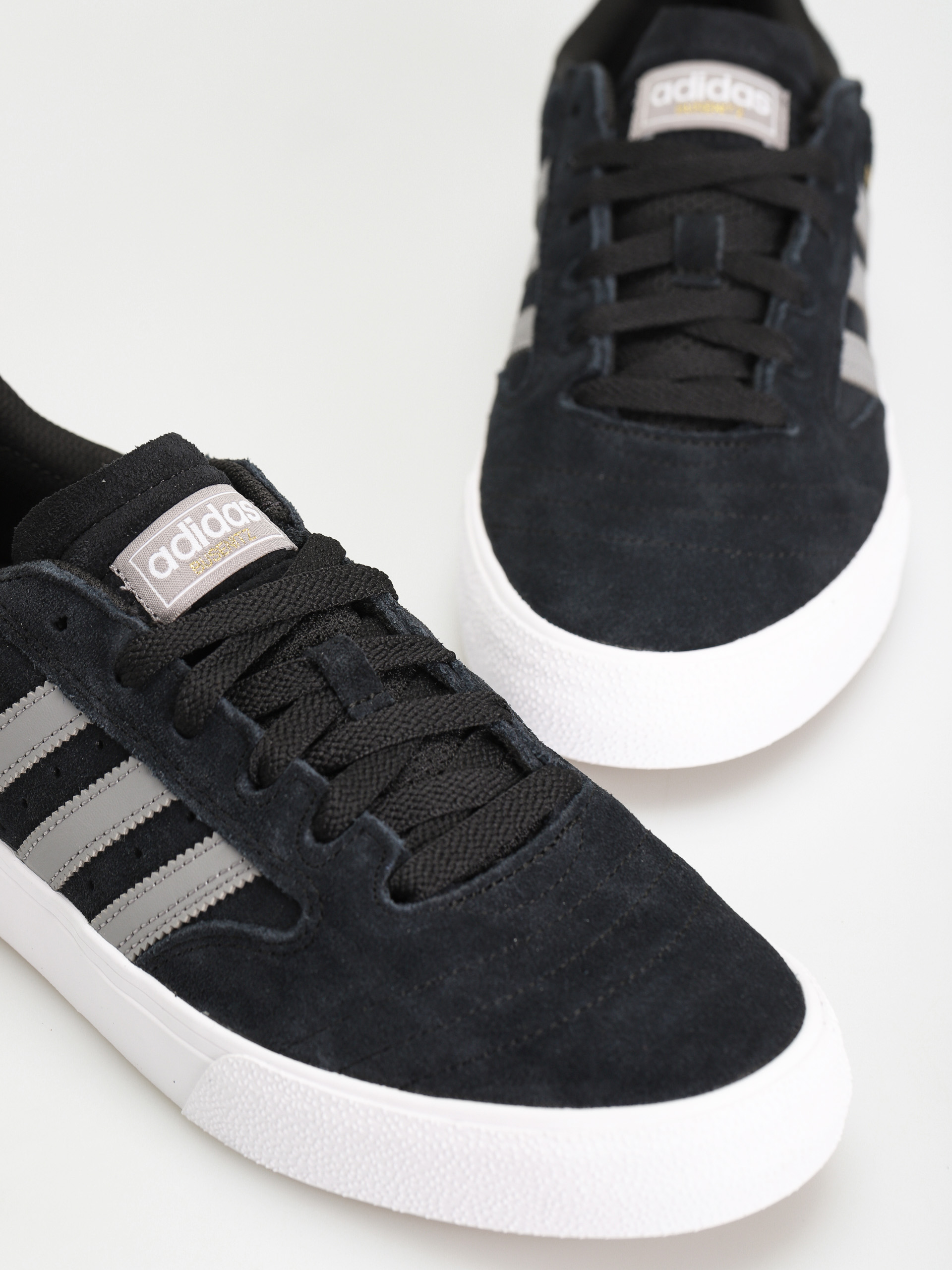 Buty adidas Busenitz Vulc II (cblack/grethr/ftwwht)