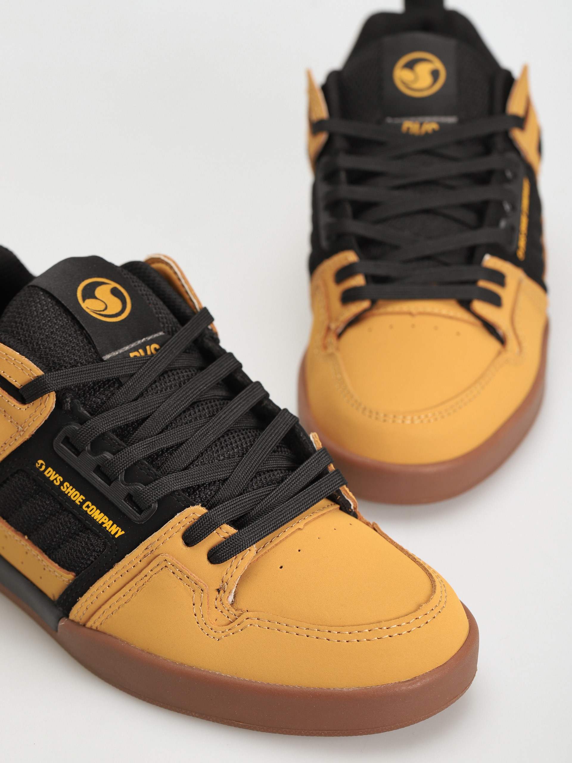 Buty DVS Comanche 2.0+ (chamois black gum nubuck)
