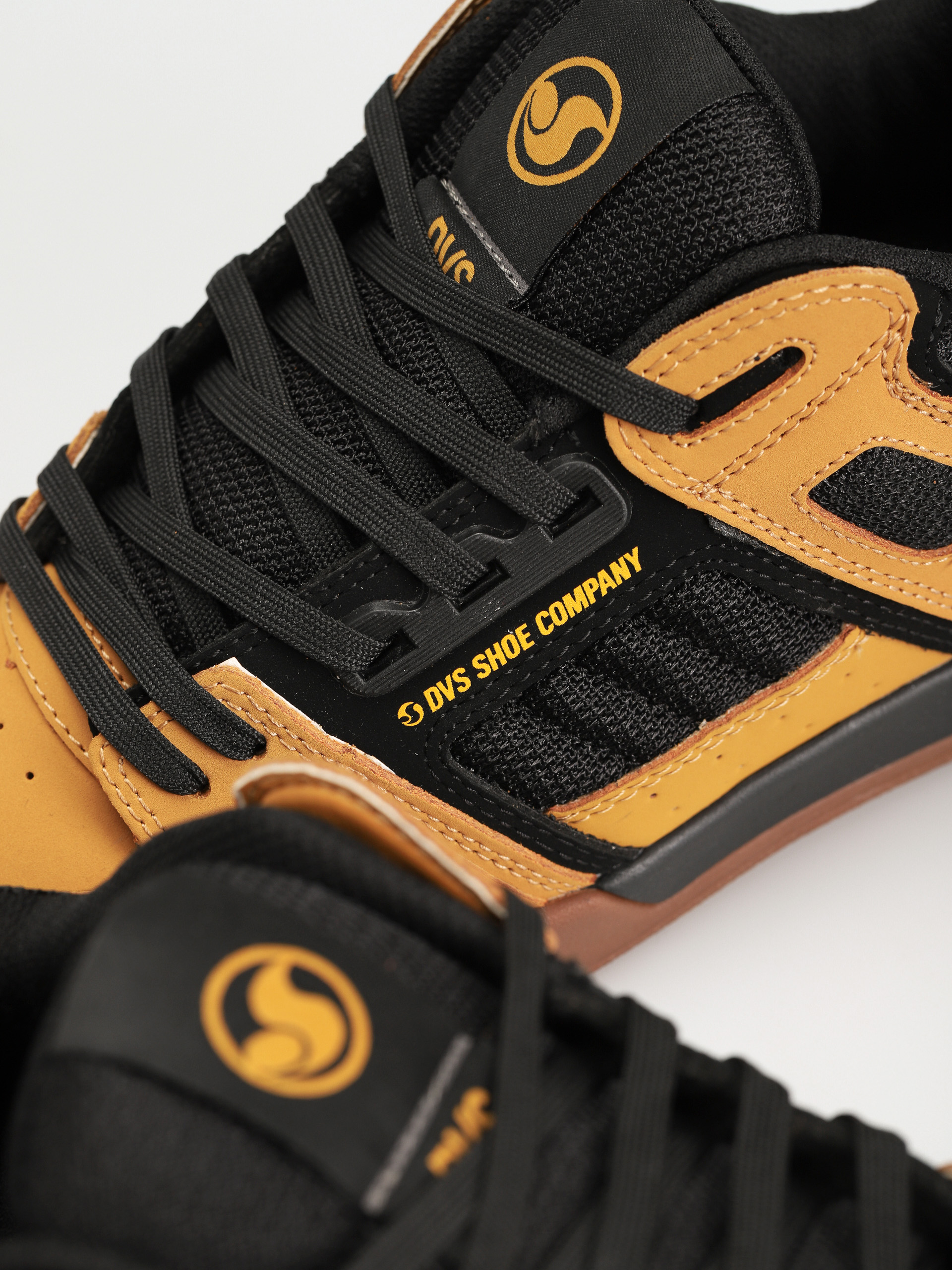 Buty DVS Comanche 2.0+ (chamois black gum nubuck)