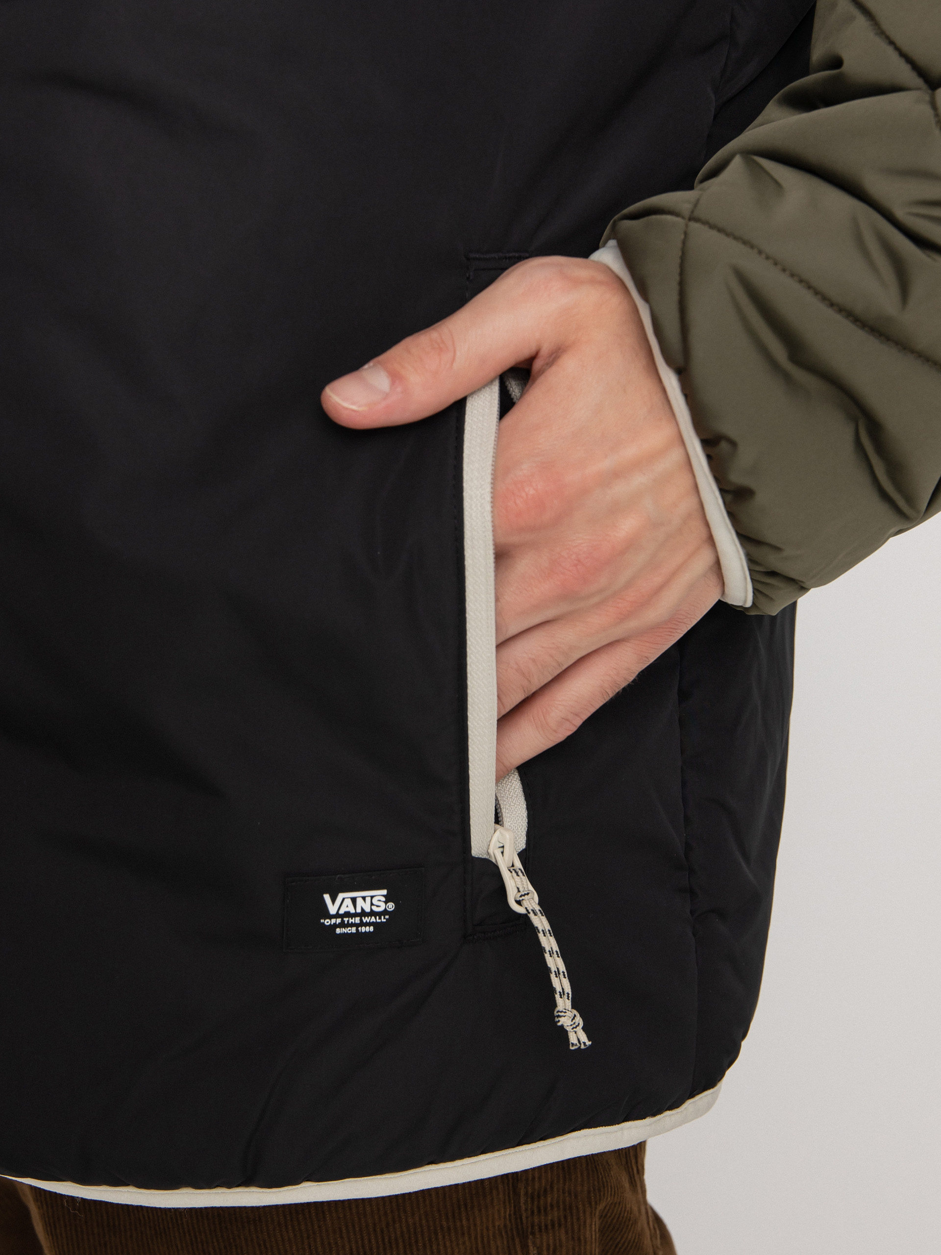 Kurtka Vans Mt Vans MTE 1 Colorblocked (mt. vans grape leaf/black)