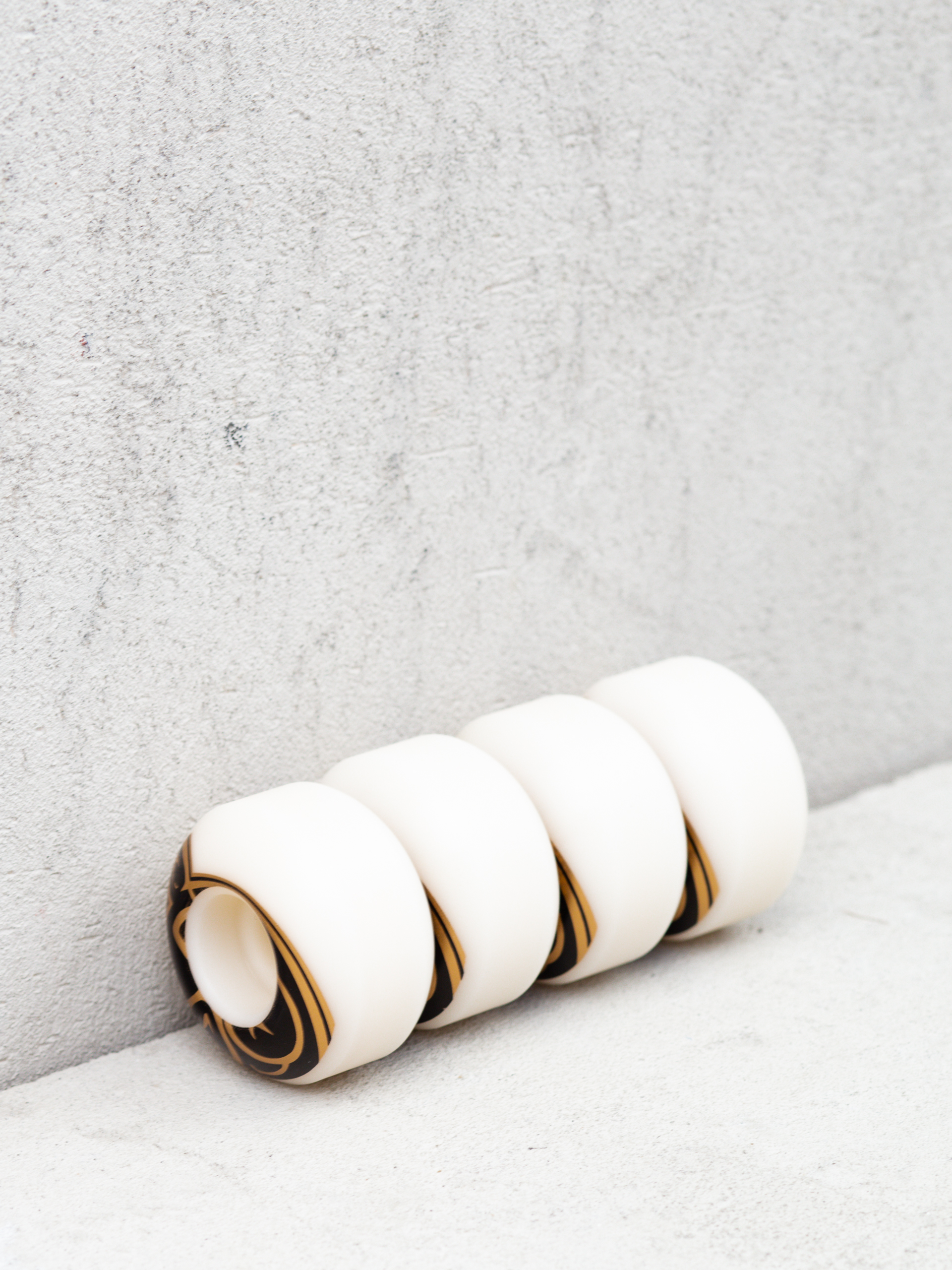 Kółka Pig Prime Proline (white/black/gold)