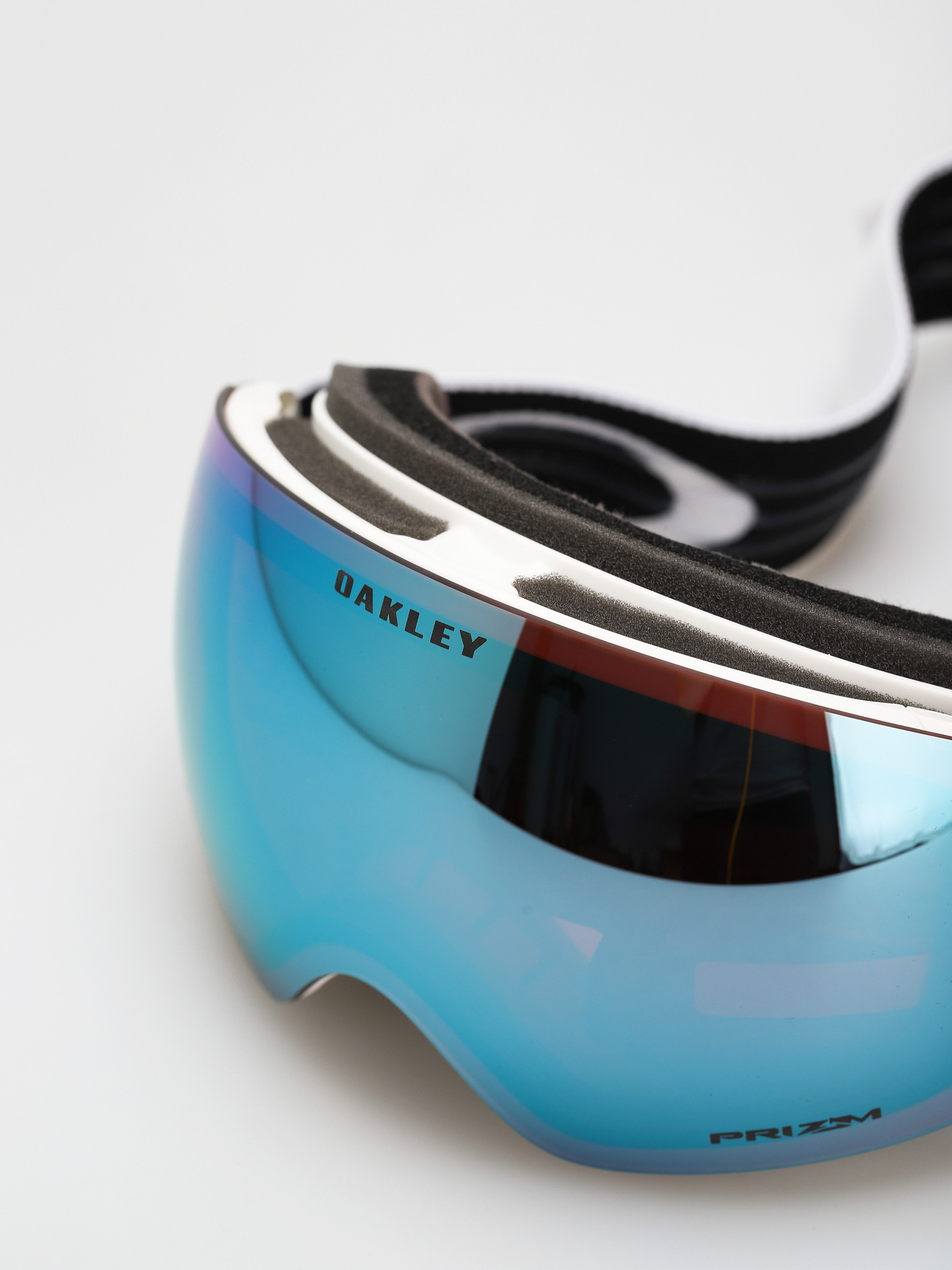 Gogle Oakley Flight Deck M (matte white/prizm sapphire iridium)