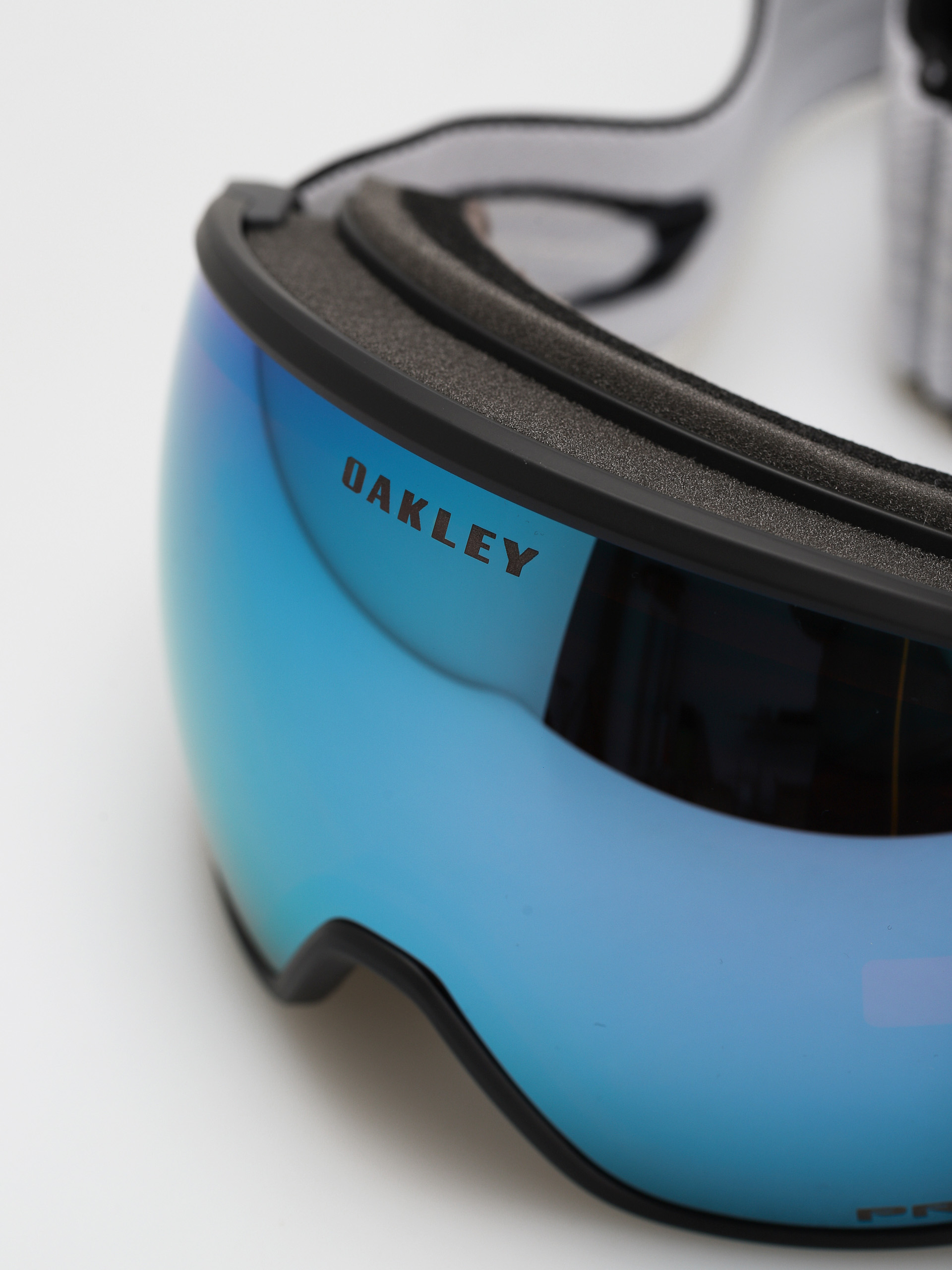 Gogle Oakley Flight Tracker L (matte black/prizm sapphire iridium)