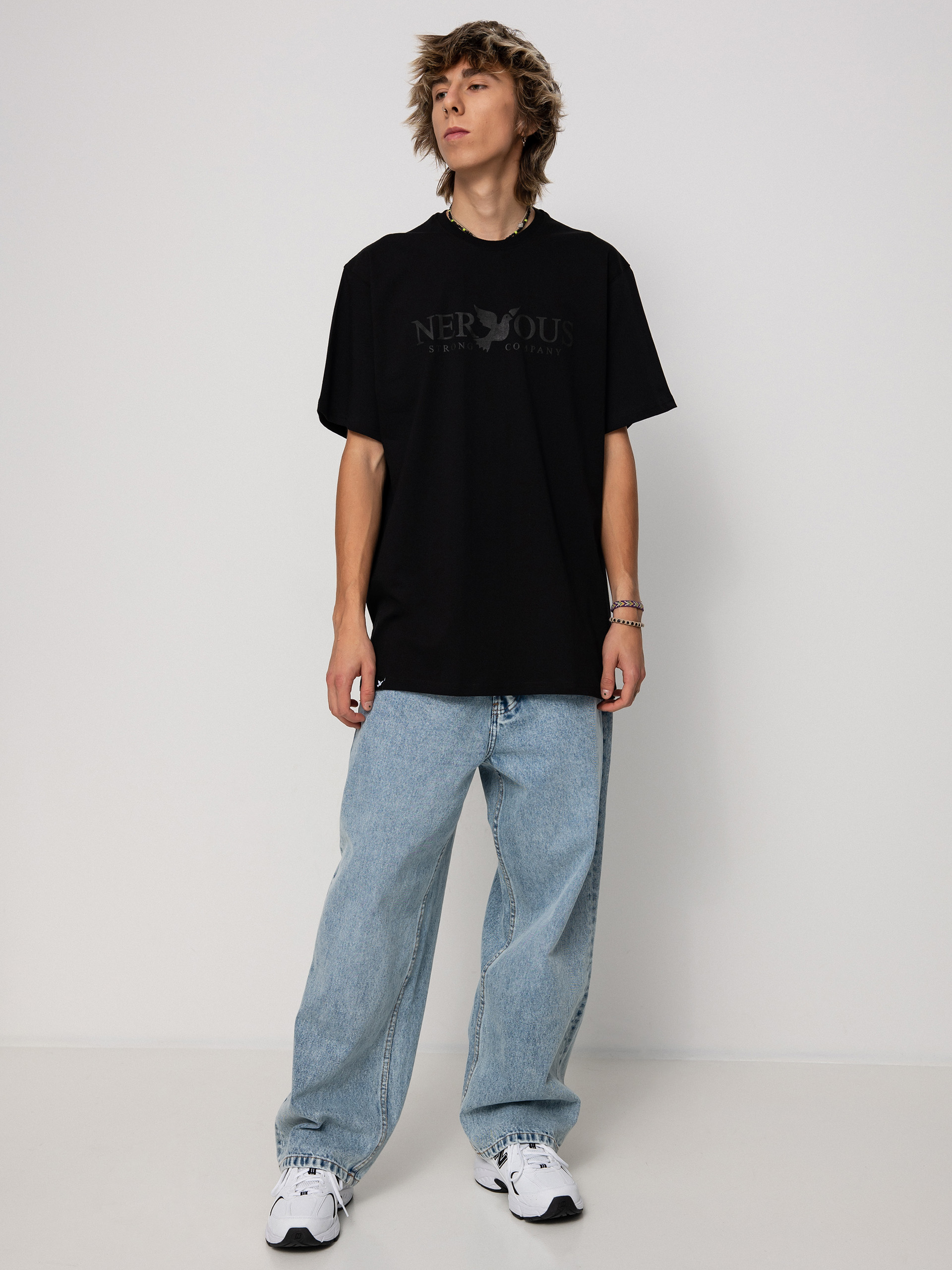 T-shirt Nervous Classic (black black)