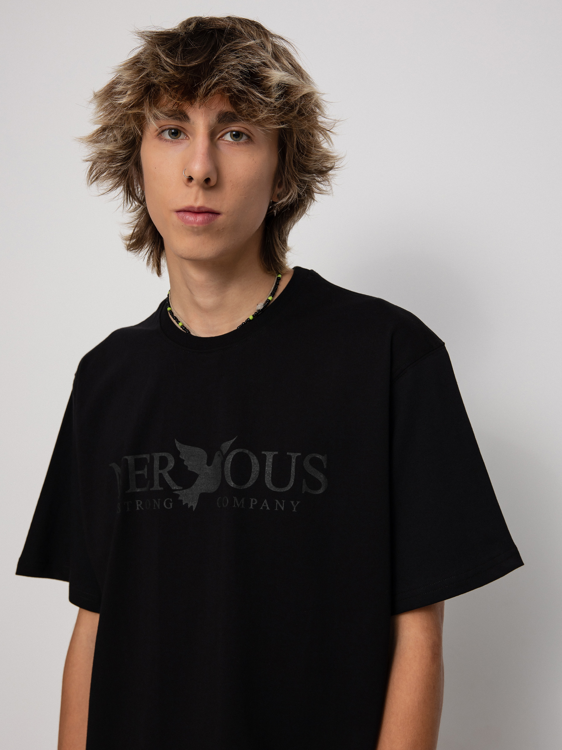 T-shirt Nervous Classic (black black)
