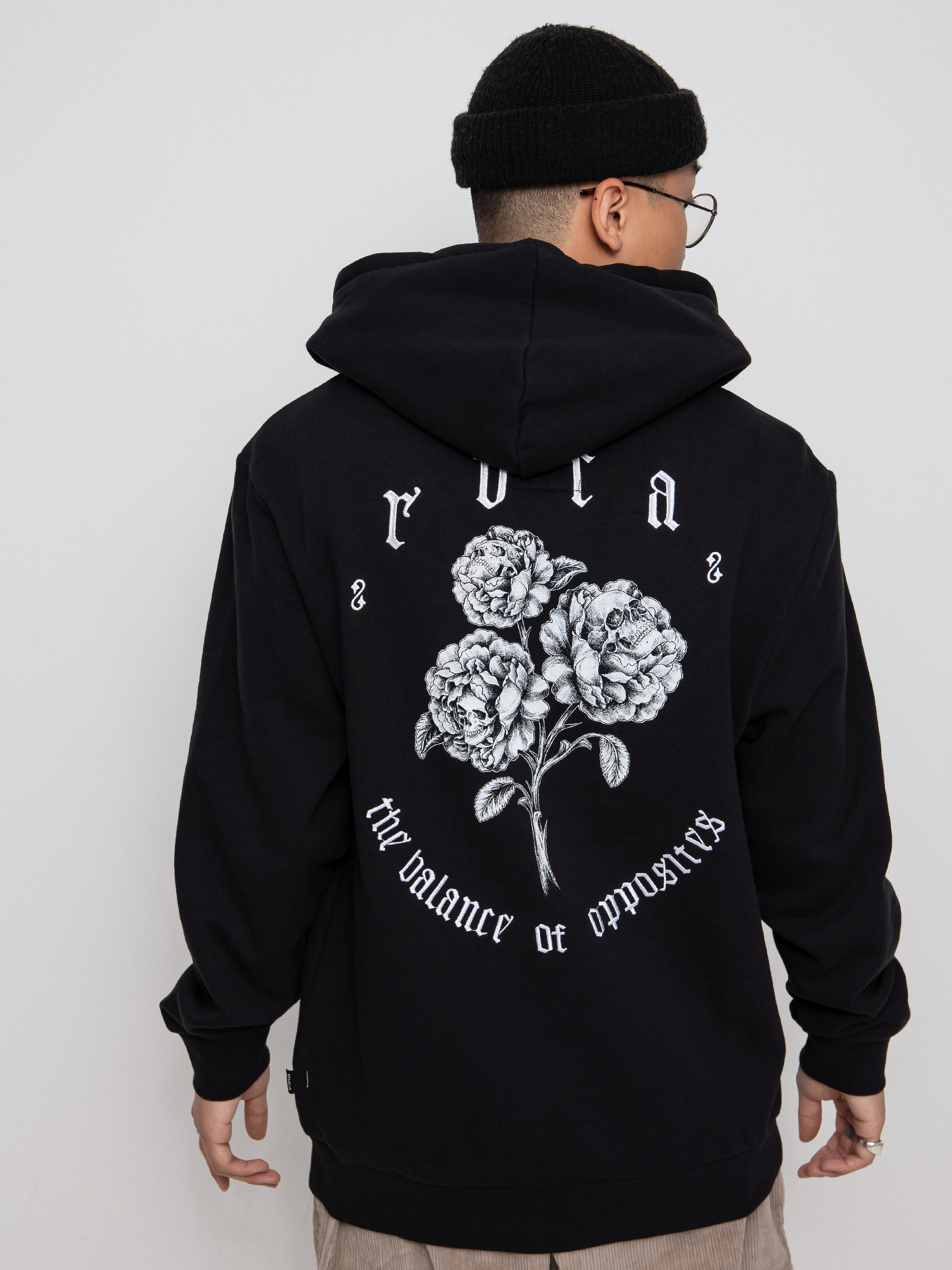 Bluza z kapturem RVCA Floral Skulls HD (black)