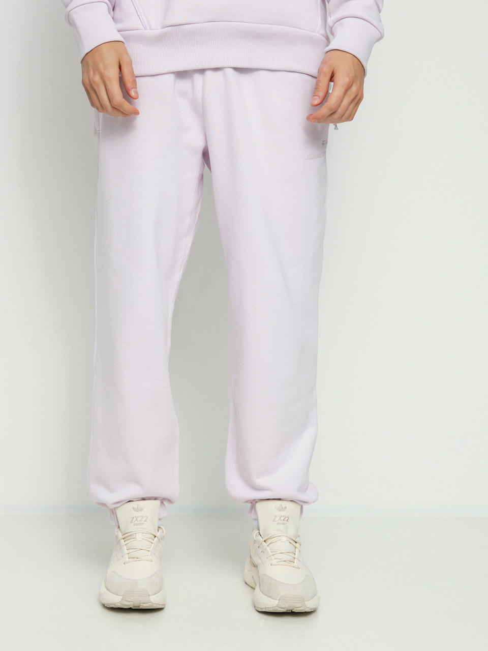 Spodnie adidas Originals Pharrell Williams Basics (almpnk)