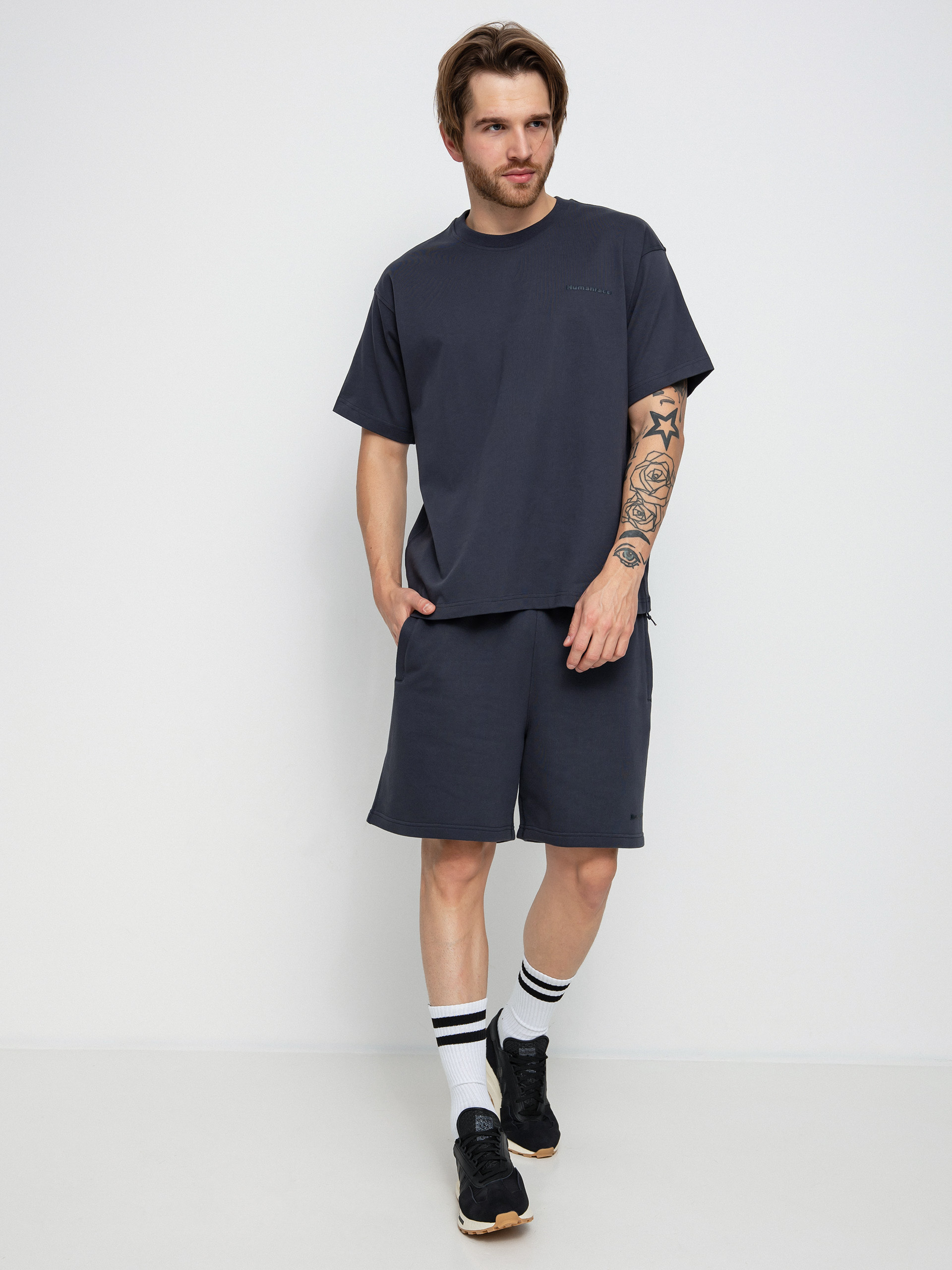 T-shirt adidas Originals Pharrell Williams Basics (ntgrey)