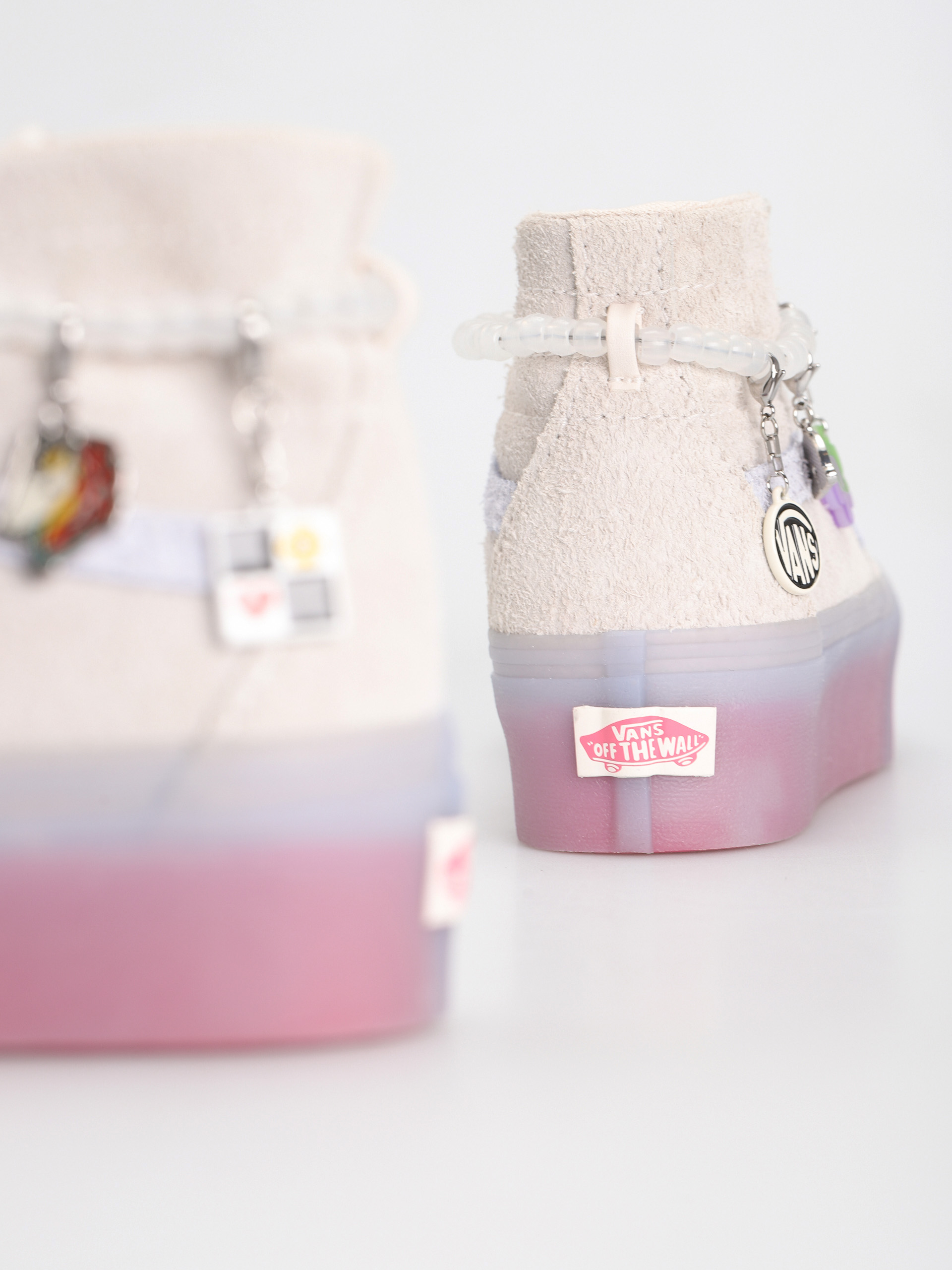 Buty Vans Sk8 Hi Tapered Stackform (ireneisgood multi)