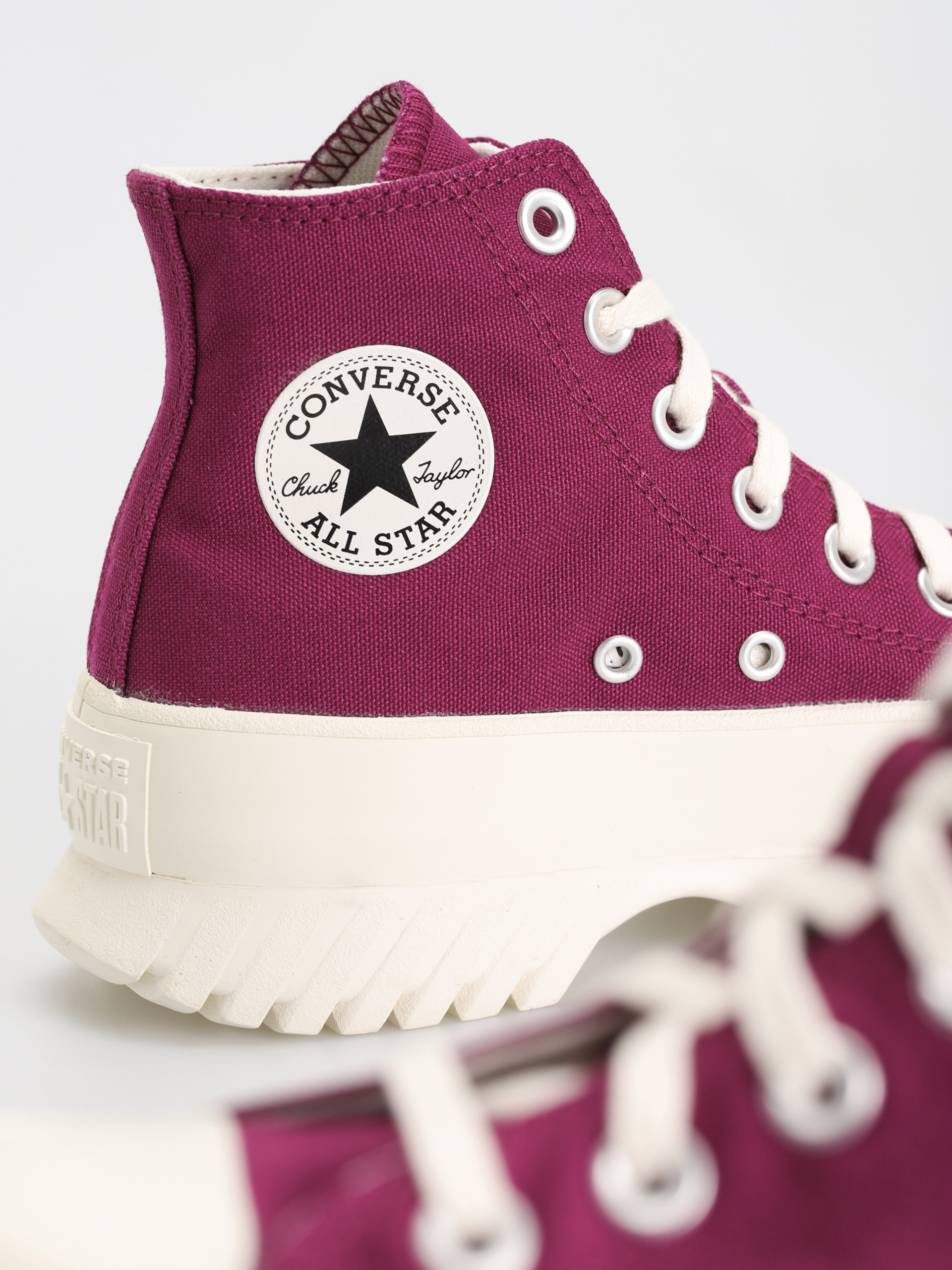 Buty Converse Chuck Taylor All Star Lugged 2.0 Hi (mystic orchid/black)