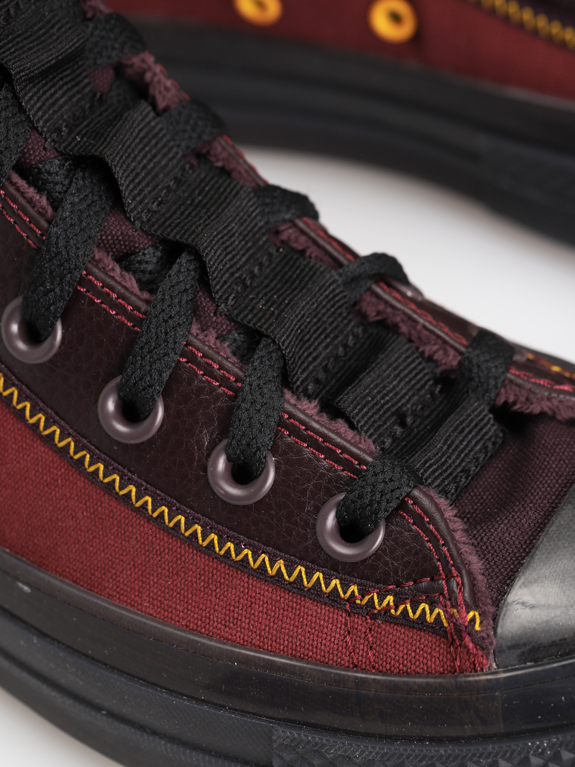 Buty Converse Chuck Taylor All Star Cx Explore Hi (dark beetroot)