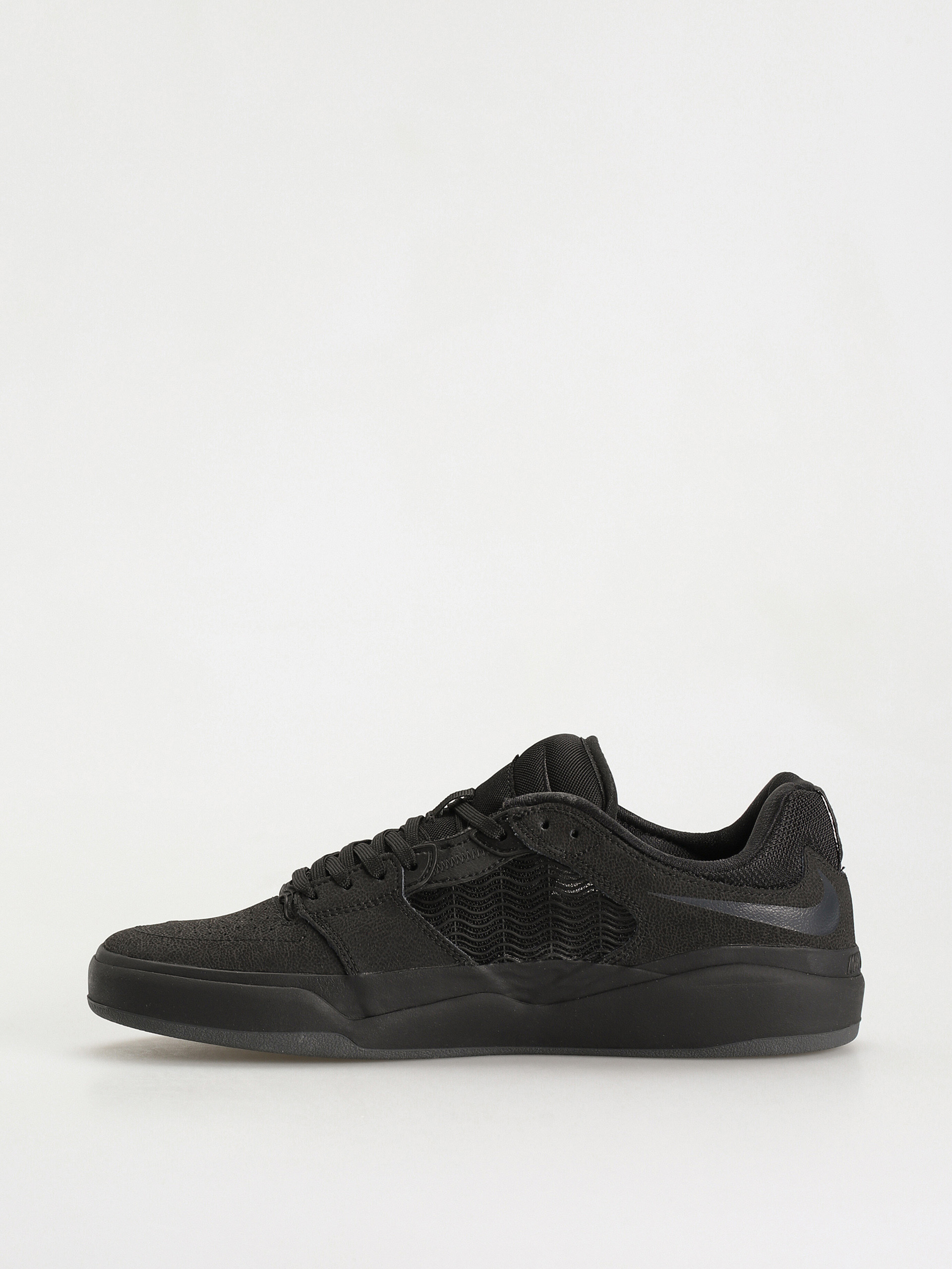 Buty Nike SB Ishod Prm (black/black black black)