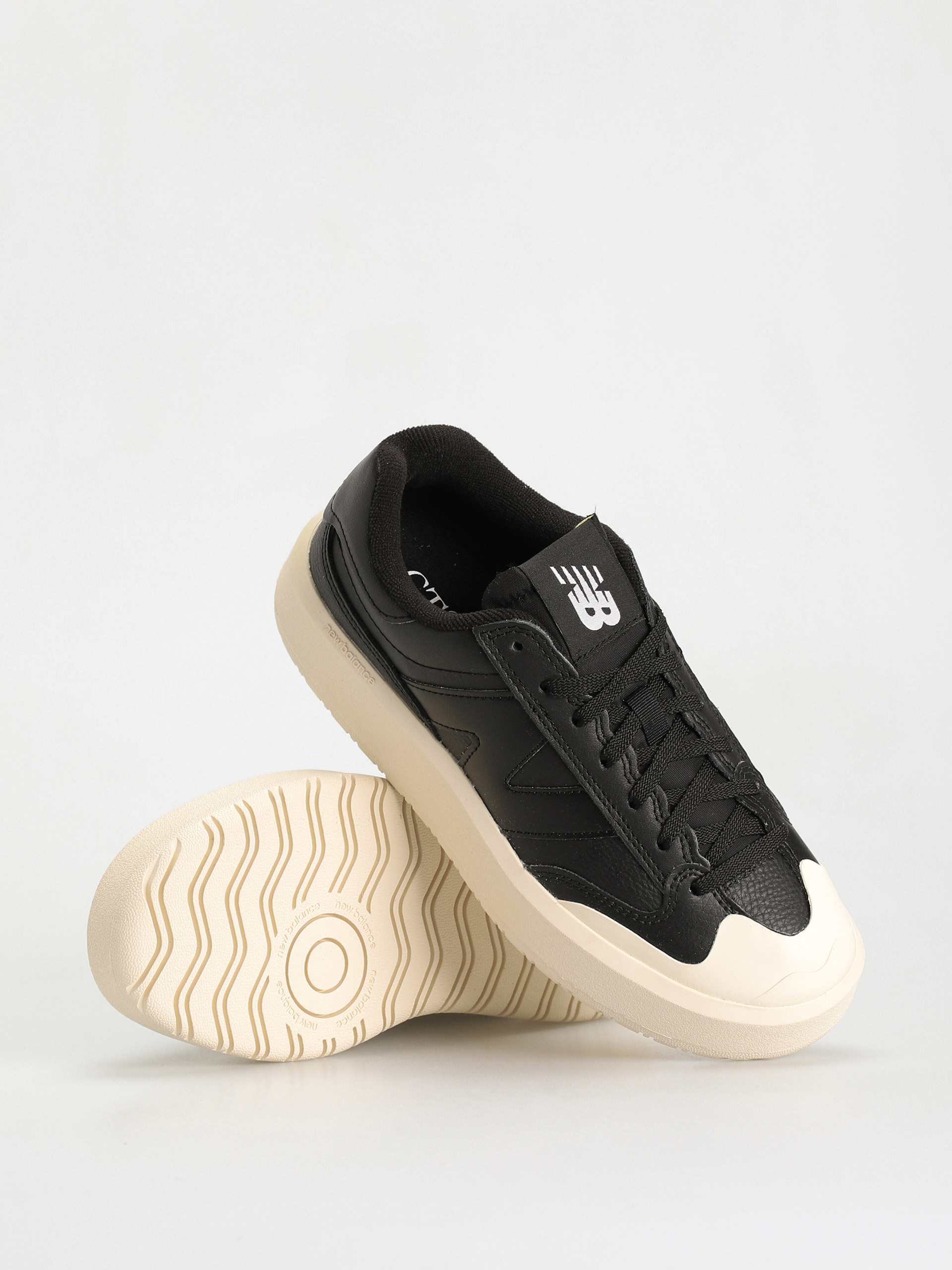 Buty New Balance CT302 (black)