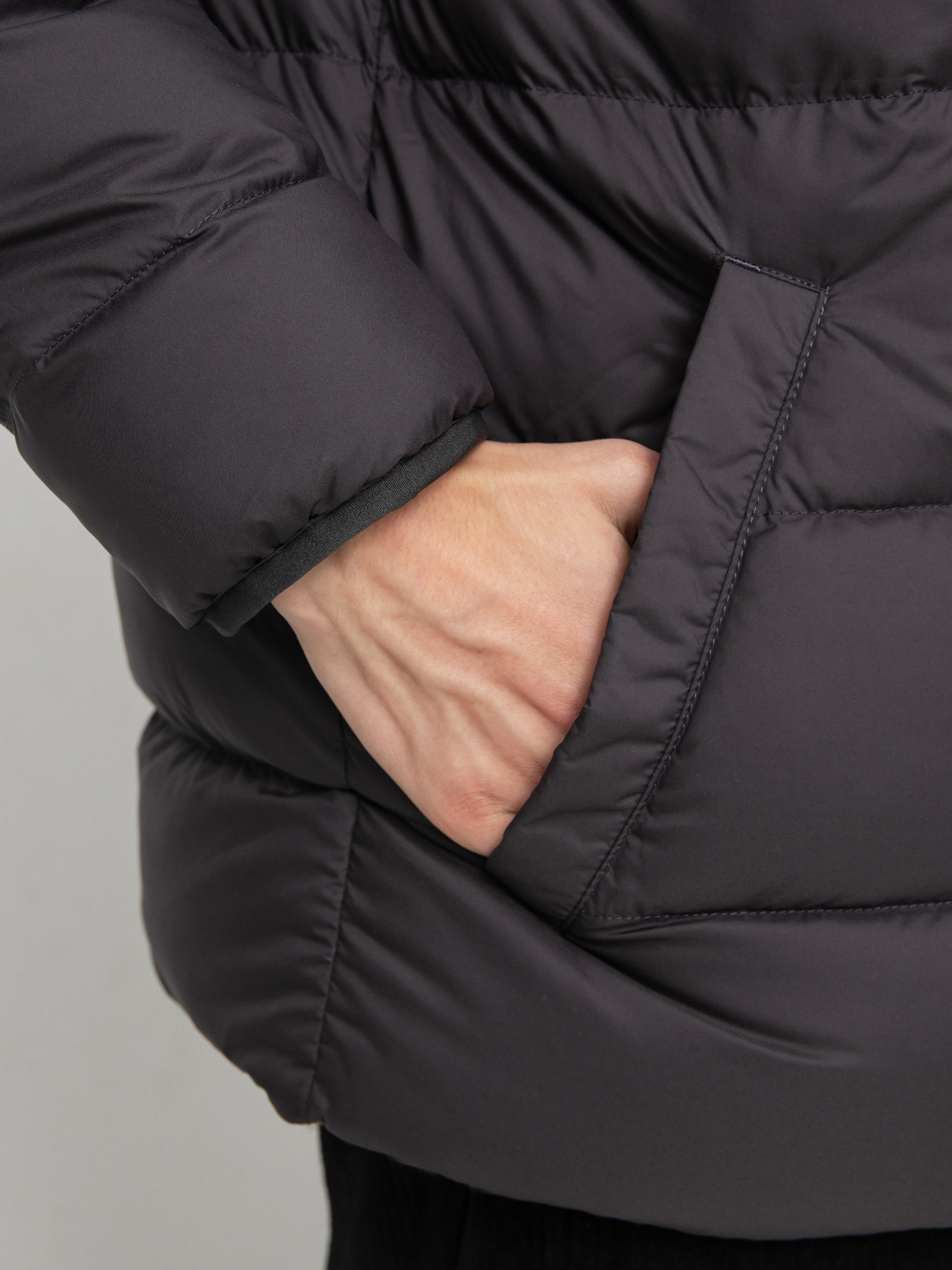 Kurtka Patagonia Reversible Silent Down (ink black)