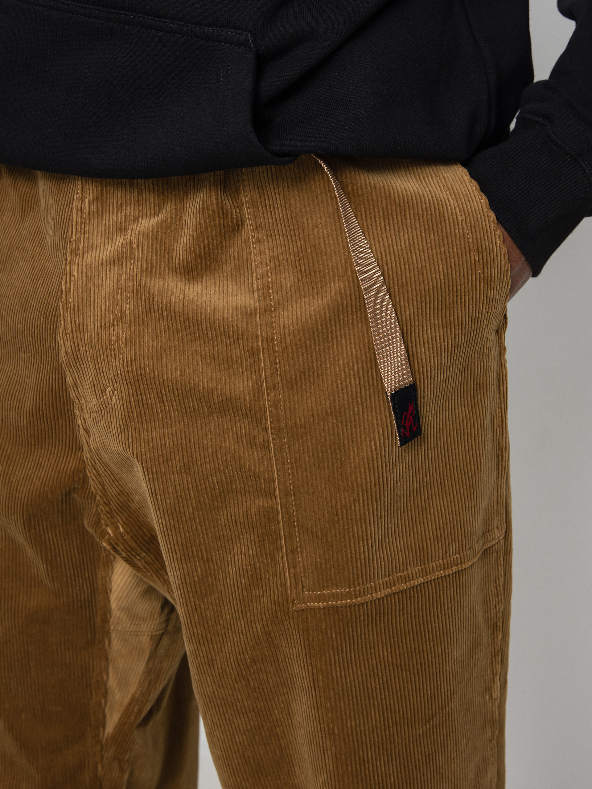 Spodnie Gramicci Corduroy Loose Tapered (mocha beige)